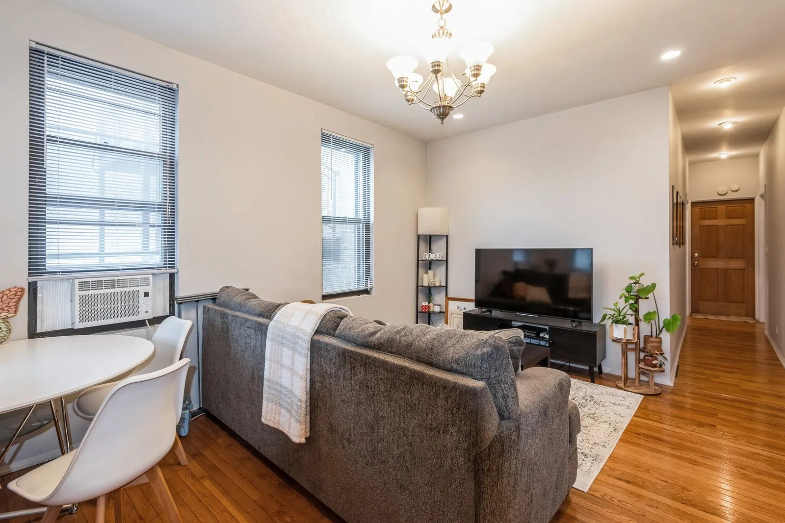 2129 N Sheffield Ave 60614 60614-unit#2R-Chicago-IL
