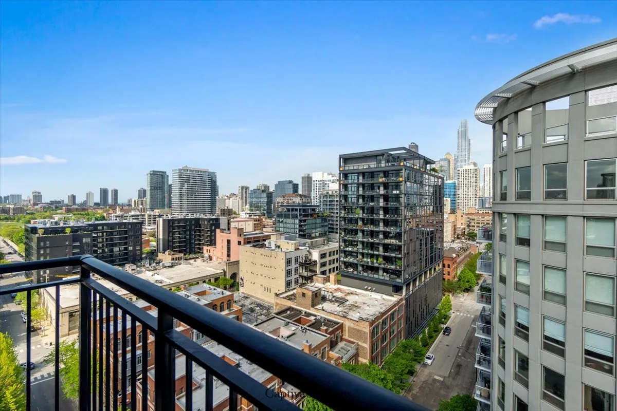 451 W Huron St 60654-Hudson & Huron-unit#1507-Chicago-IL
