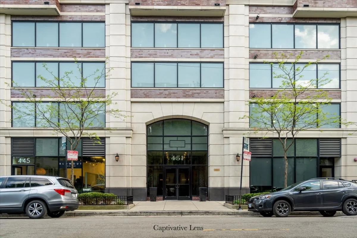 451 W Huron St 60654-Hudson & Huron-unit#1507-Chicago-IL