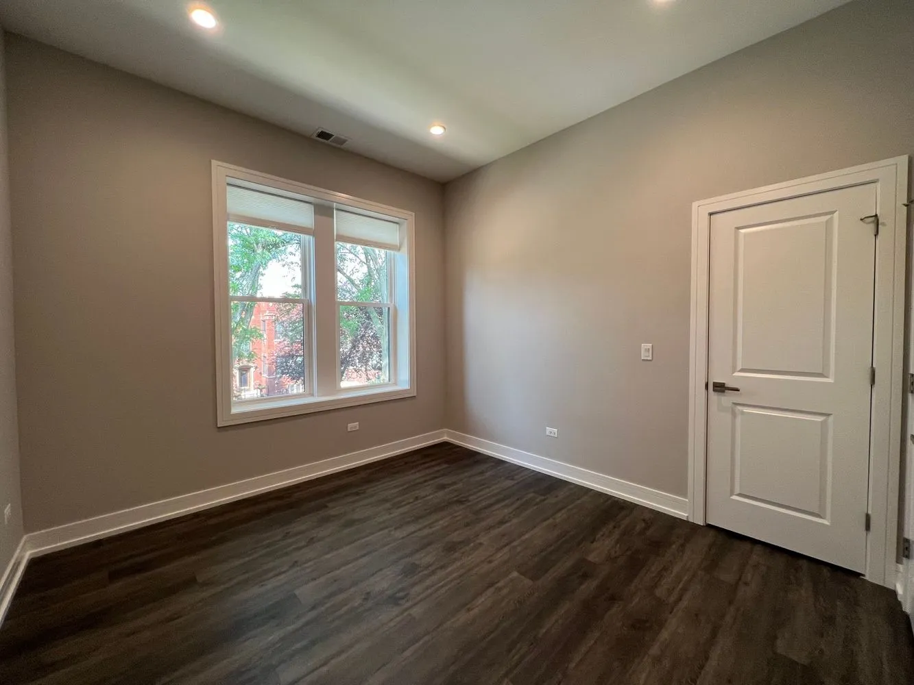 4927 N Claremont Ave   60625 60625-unit#205-Chicago-IL