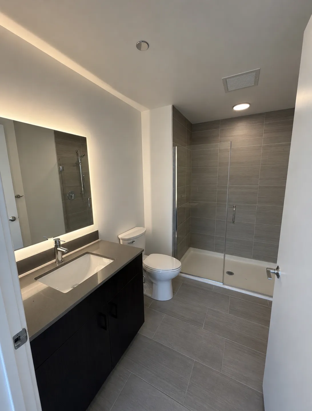 460 W Ave 60610 60610-unit#1403-Chicago-IL