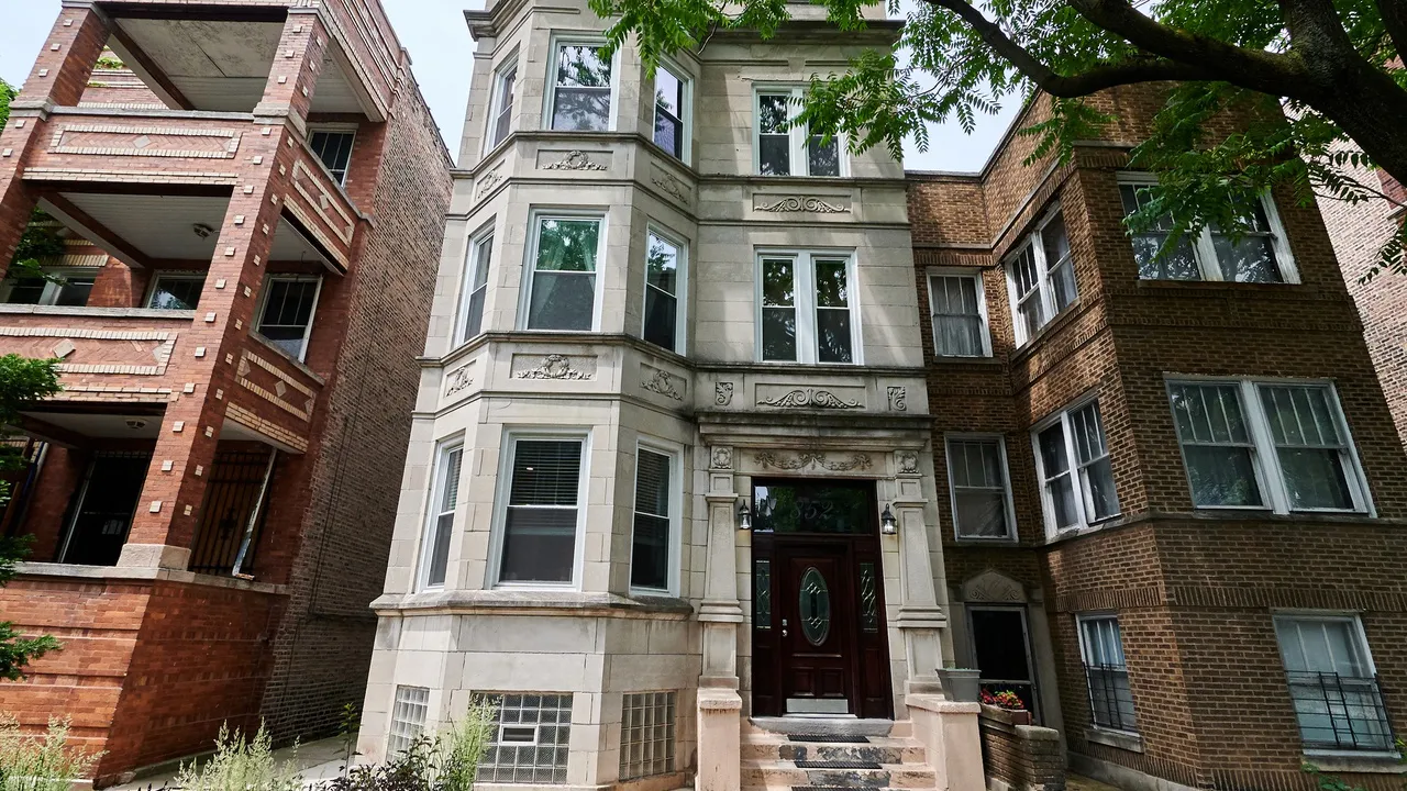 852 N Hoyne Ave 60622 60622-unit#2R-Chicago-IL