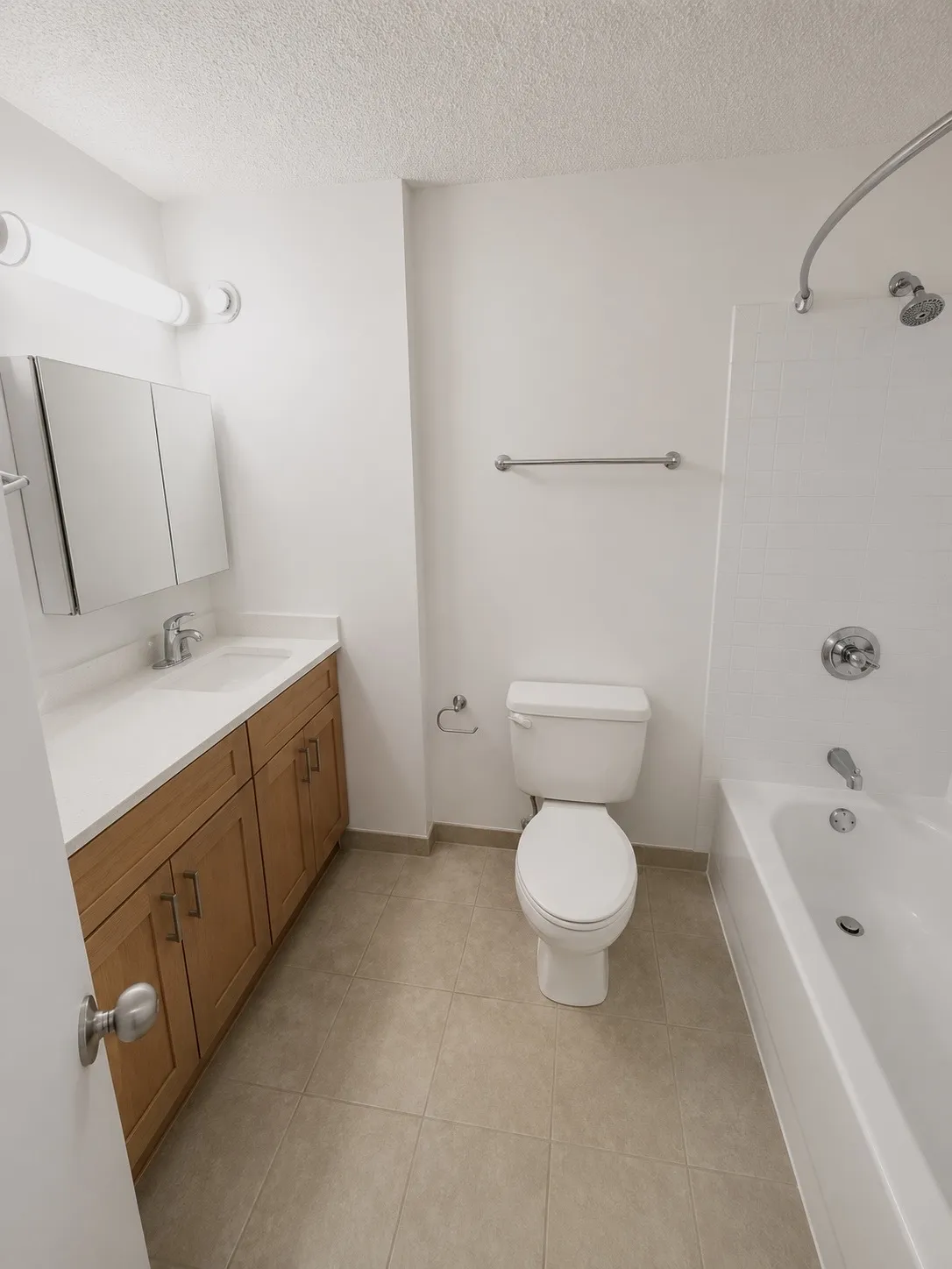 750 N Dearborn St   60654 60654-unit#804-Chicago-IL