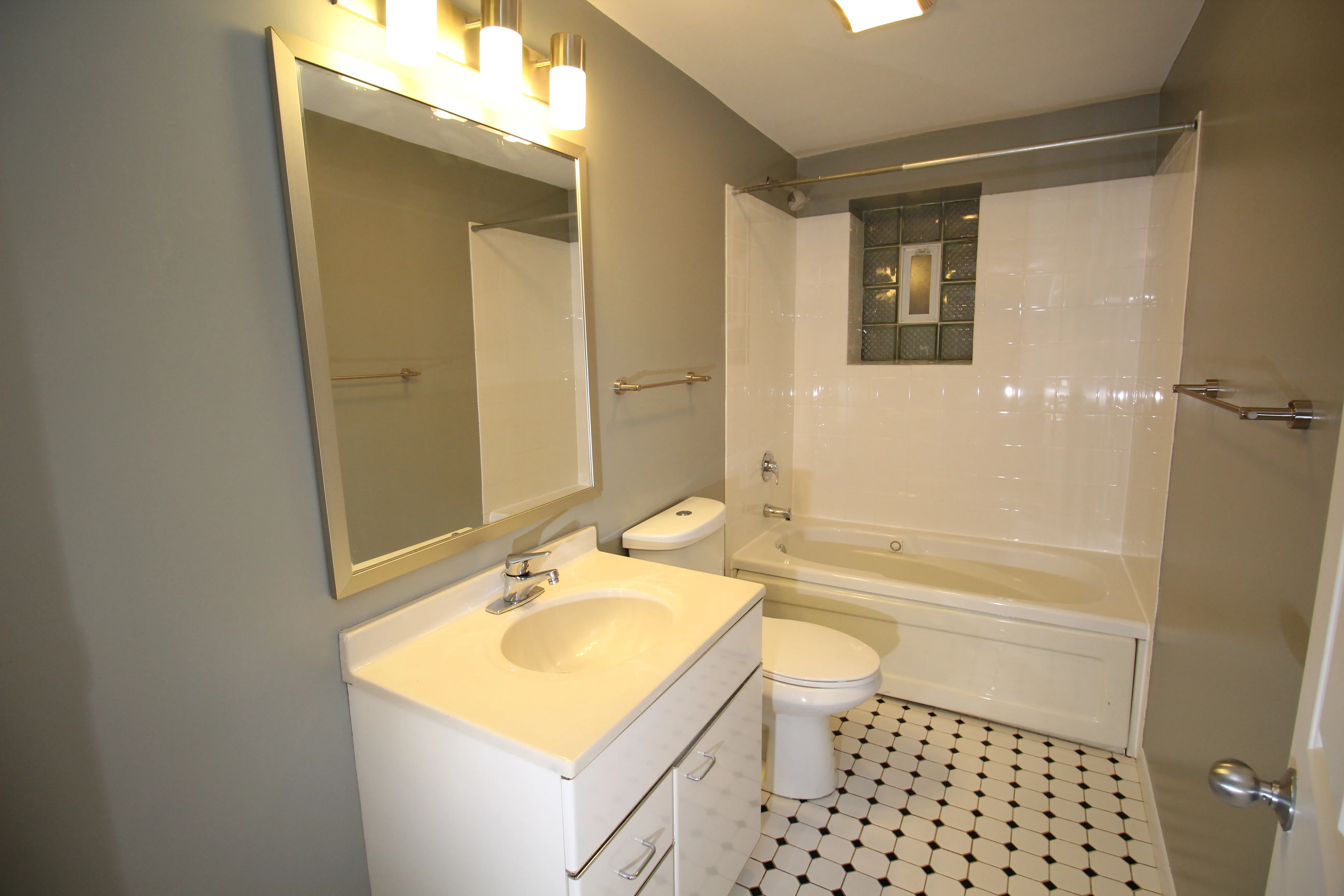 4748 N Magnolia Ave Unit 2S, , 60640 60625-Chicago-IL