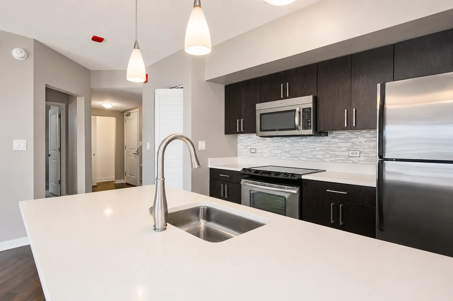 747 N Wabash Ave 60611 60611-Chicago-IL