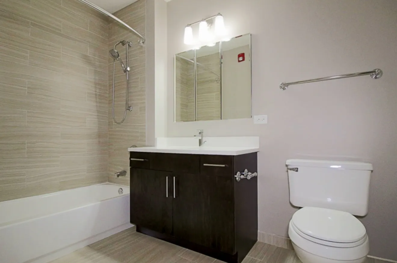 747 N Wabash Ave   60611 60611-unit#601-Chicago-IL