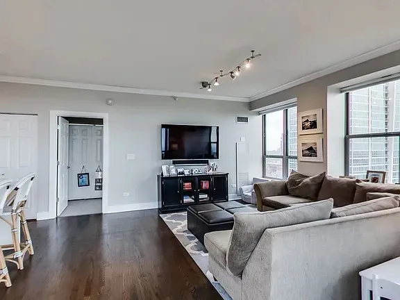 1717 S Prairie Ave 60616 60616-unit#1701-Chicago-IL