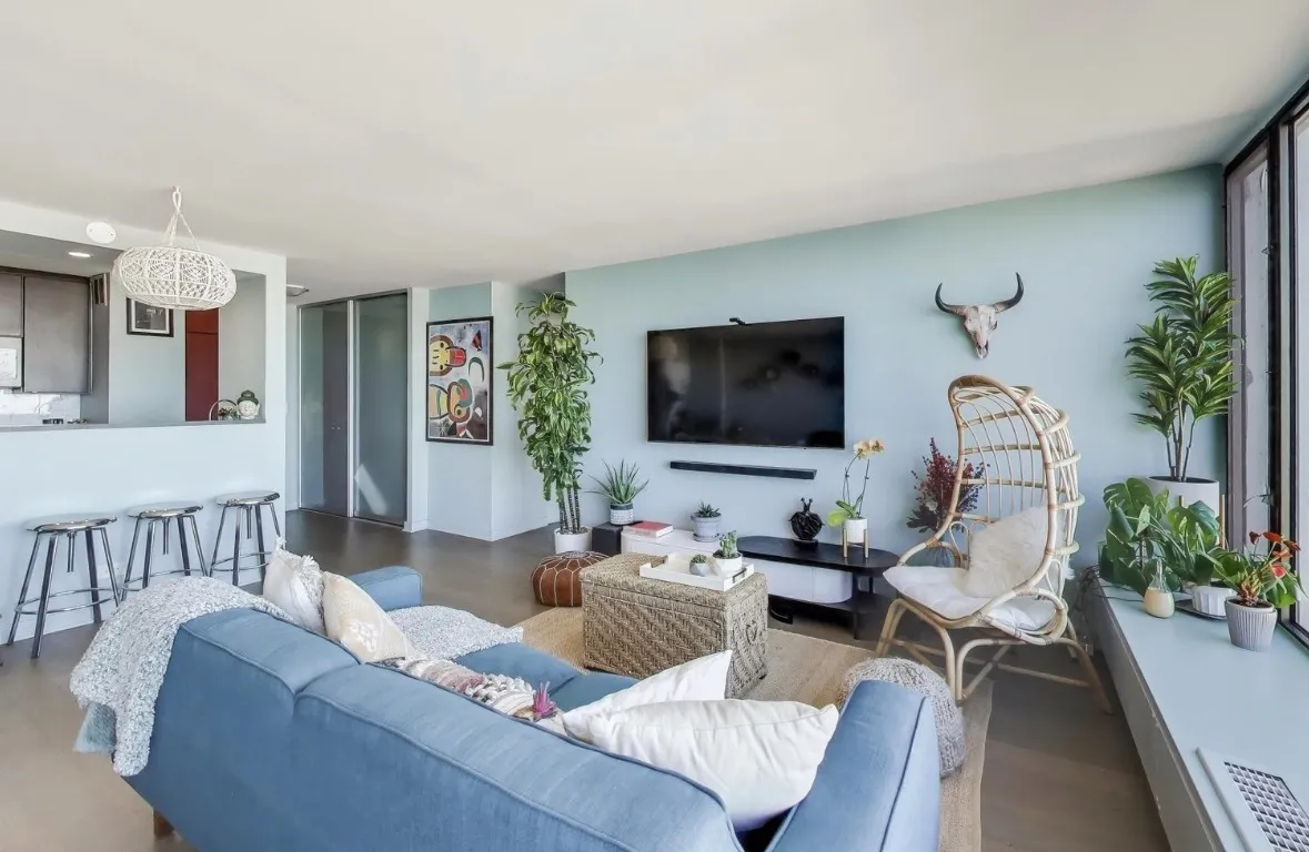 5455 N Sheridan Rd 60640 60640-Edgewater Palza-unit#3711-Chicago-IL