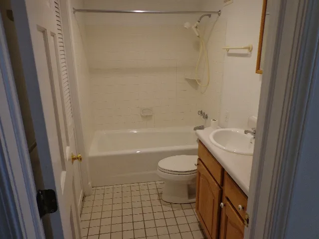 3217 N Clifton Ave 60657 60657-unit#BSMT-Chicago-IL