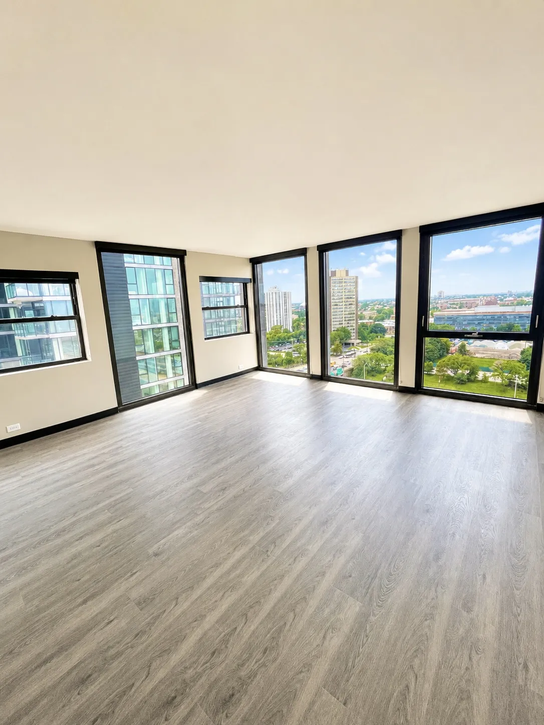 1922 W Ogden Ave 60612 60612-unit#1216-Chicago-IL
