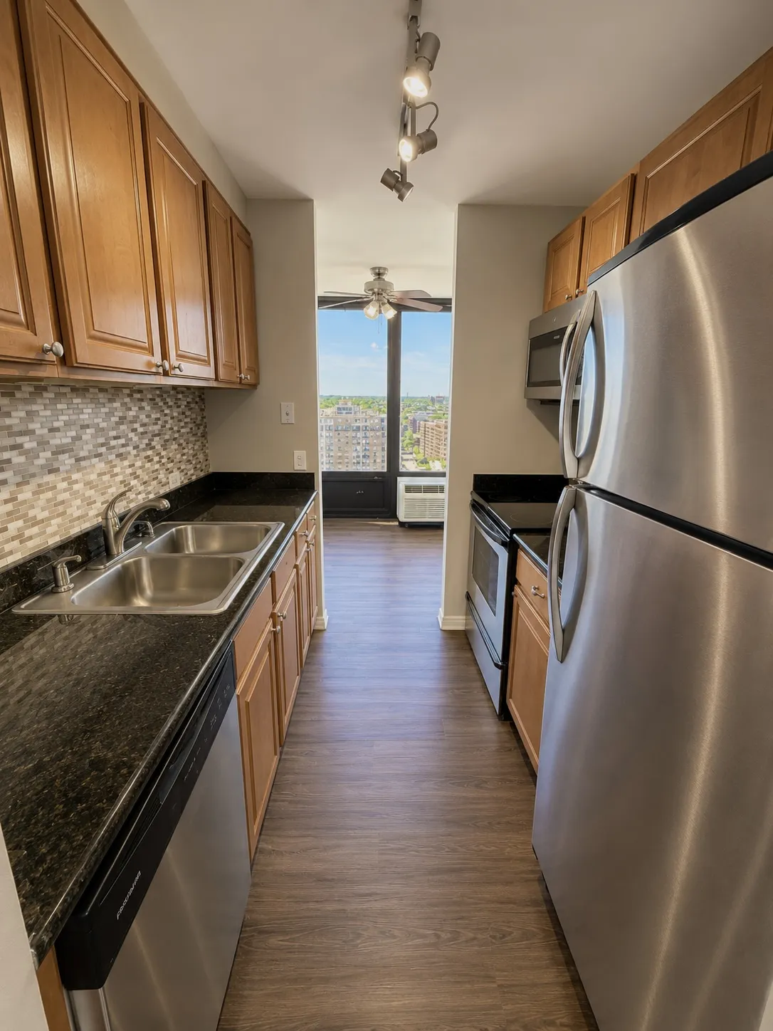 4334 N Hazel St 60613 60613-unit#404-Chicago-IL