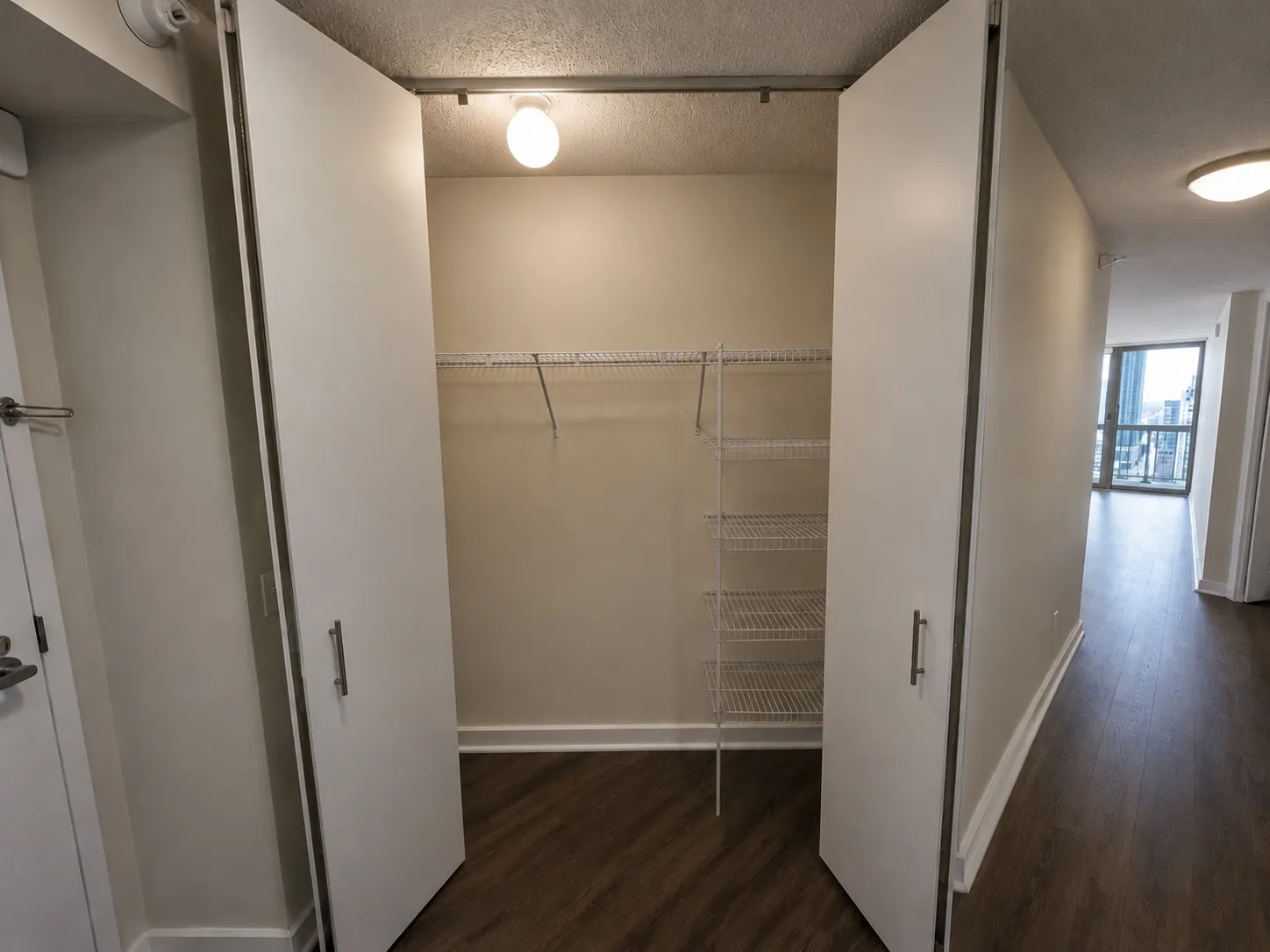 540 N Dearborn St   60610 60610-unit#1311-Chicago-IL
