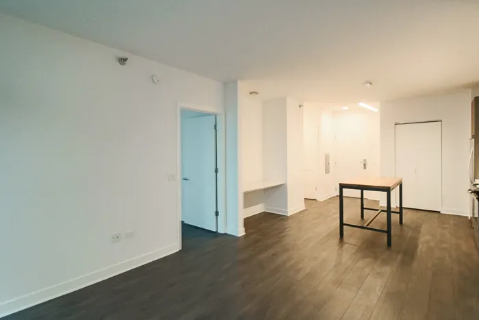 221 W Hubbard St   60654 60654-unit#612-Chicago-IL