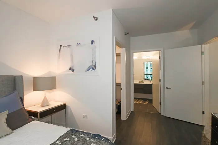 221 W Hubbard St   60654 60654-unit#612-Chicago-IL