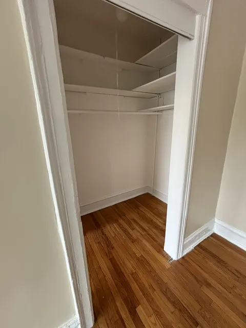1094 W PRATT BLVD 60626-unit#1W-Chicago-IL