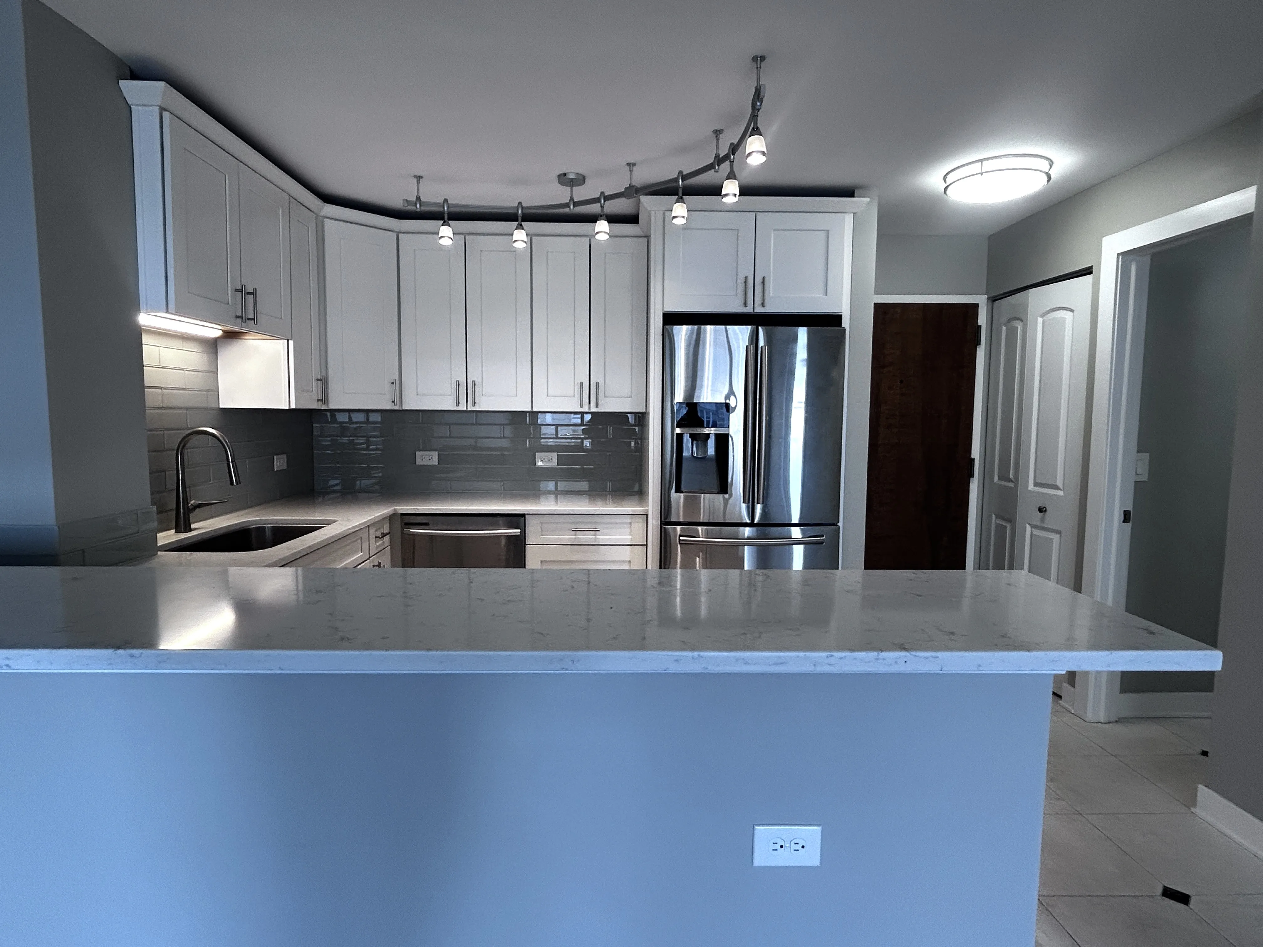5601 N Sheridan Rd 60660 60660-unit#20B-Chicago-IL