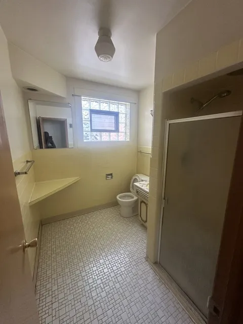 1916 W Farwell Ave 60626 , 2ND FLOOR UNIT 60626-Chicago-IL