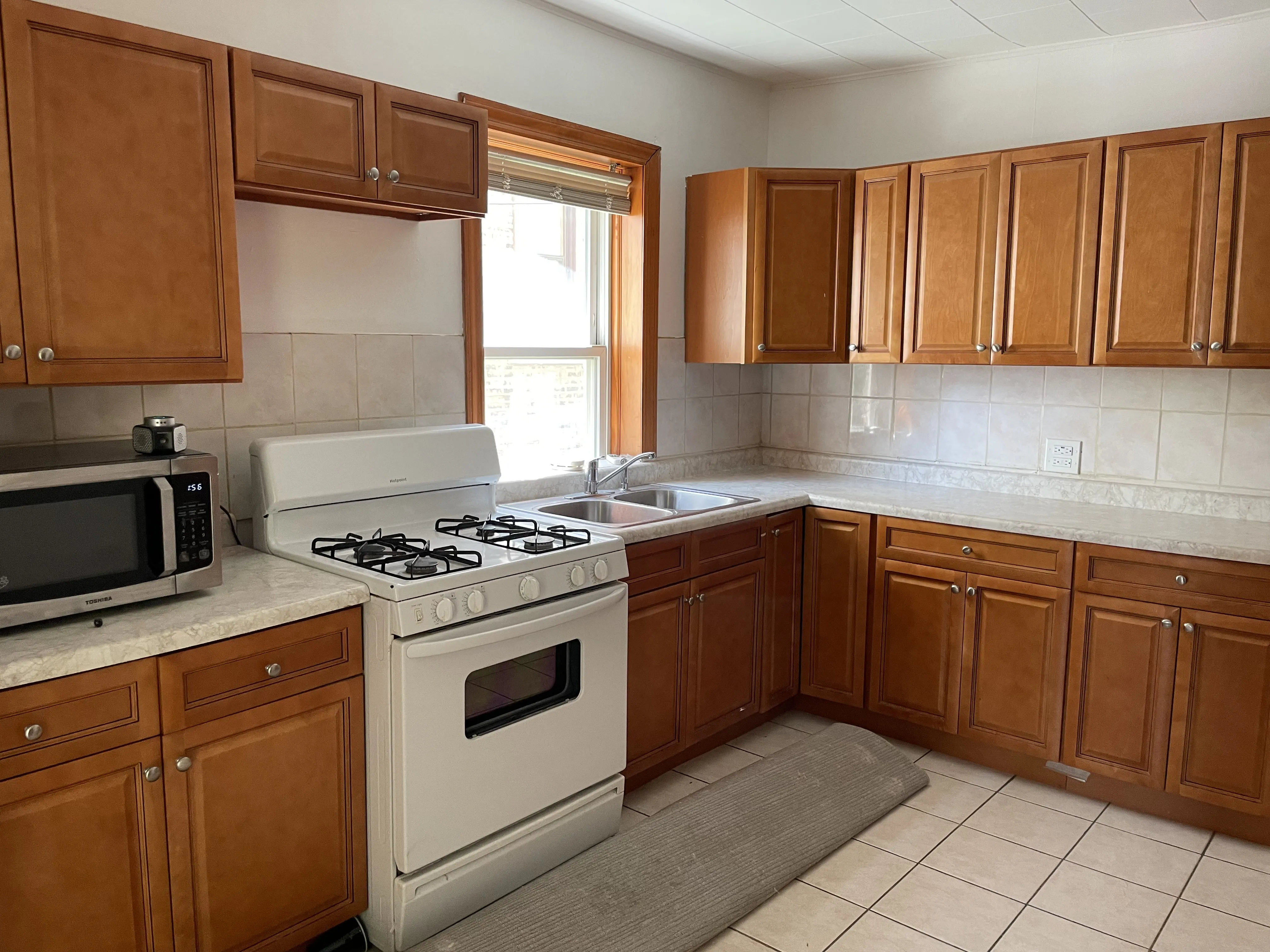 4039 N Monticello Ave   60618 60618-unit#1-Chicago-IL