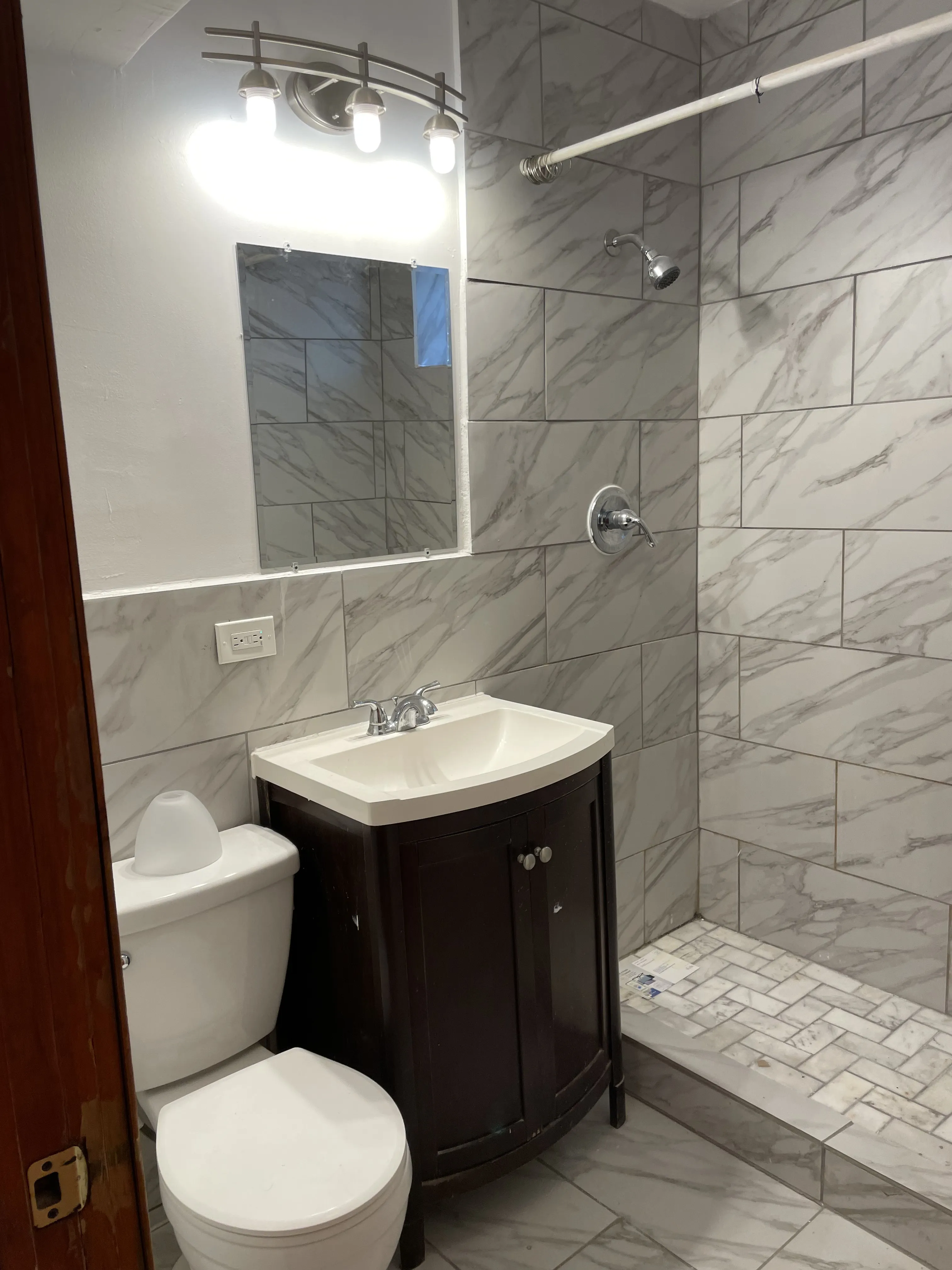 4039 N Monticello Ave   60618 60618-unit#1-Chicago-IL