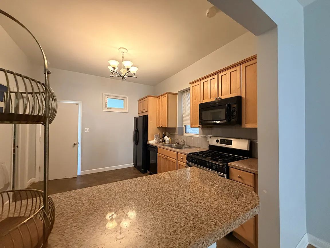 2047 N Albany Ave   60647 60647-Chicago-IL