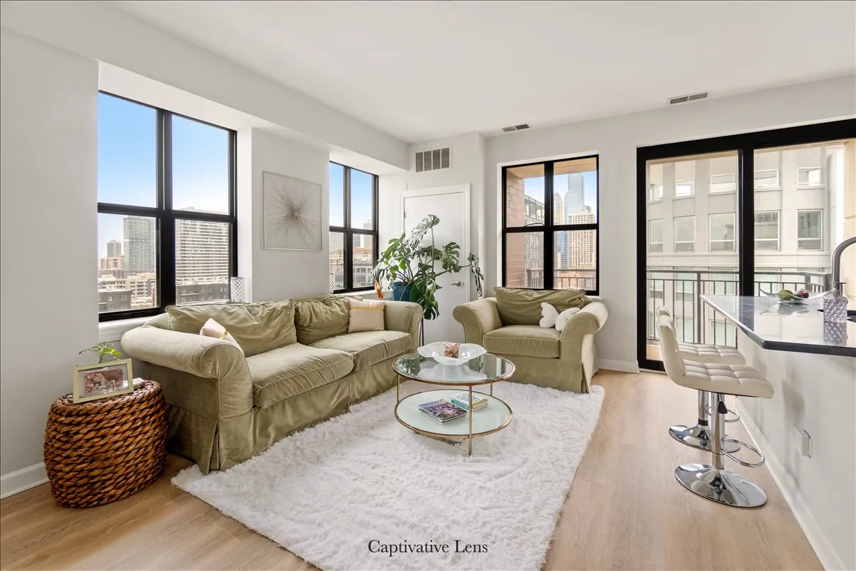 451 W Huron St 60654-Hudson & Huron-unit#1507-Chicago-IL