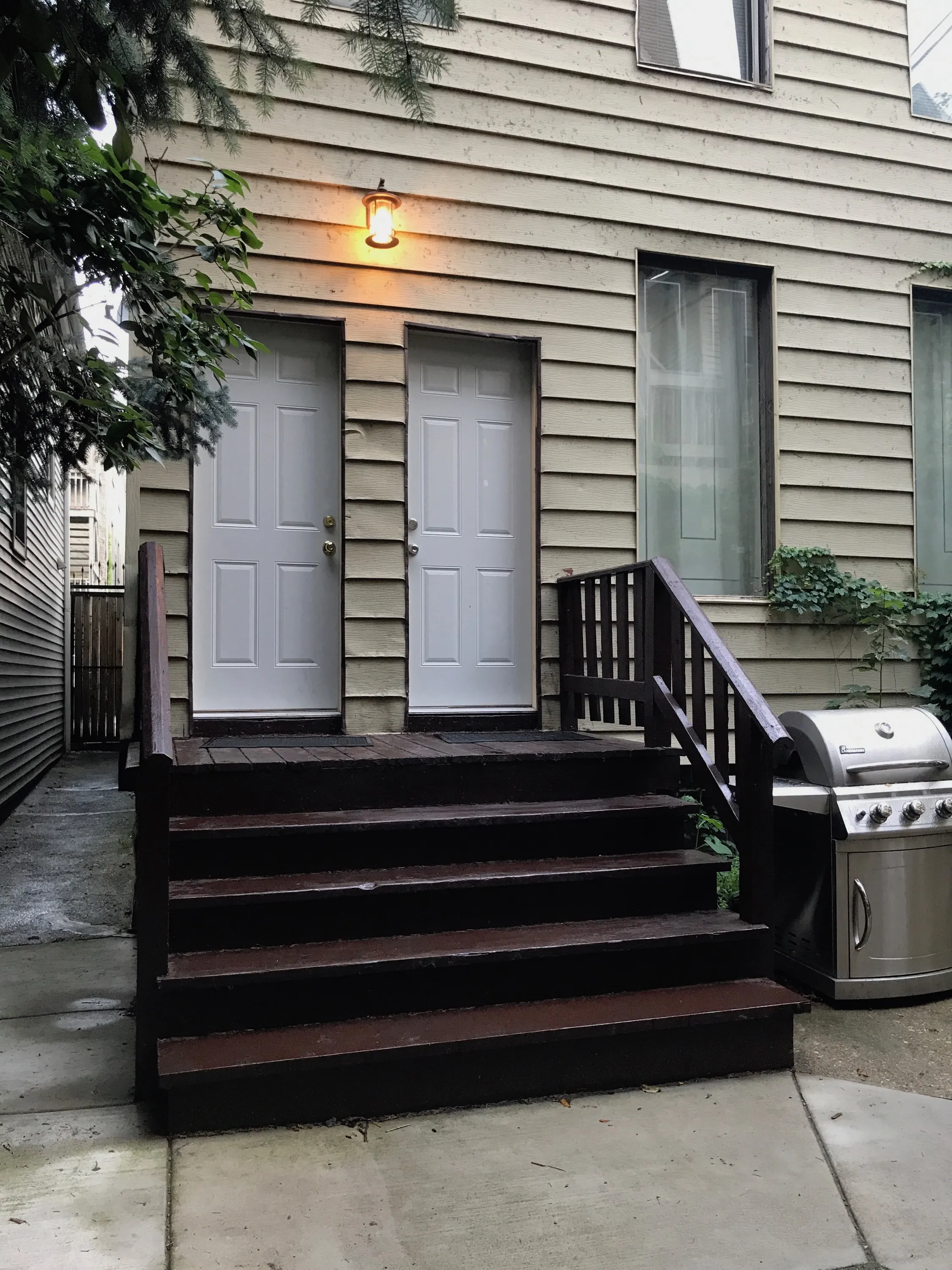 3032 N Kenmore Ave 60657-unit#1F-Chicago-IL