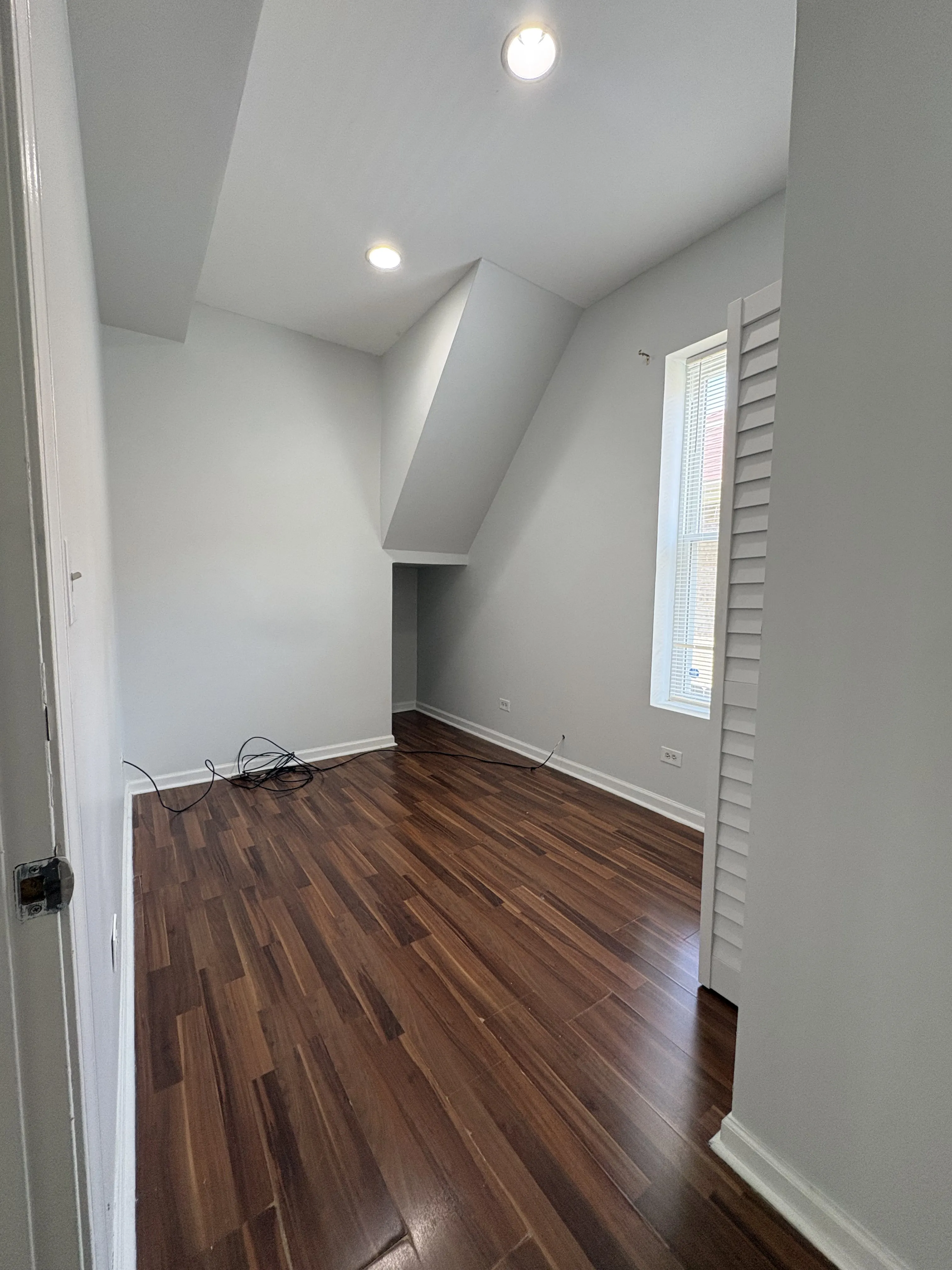 8513 S Sangamon St   60620 60620-Chicago-IL