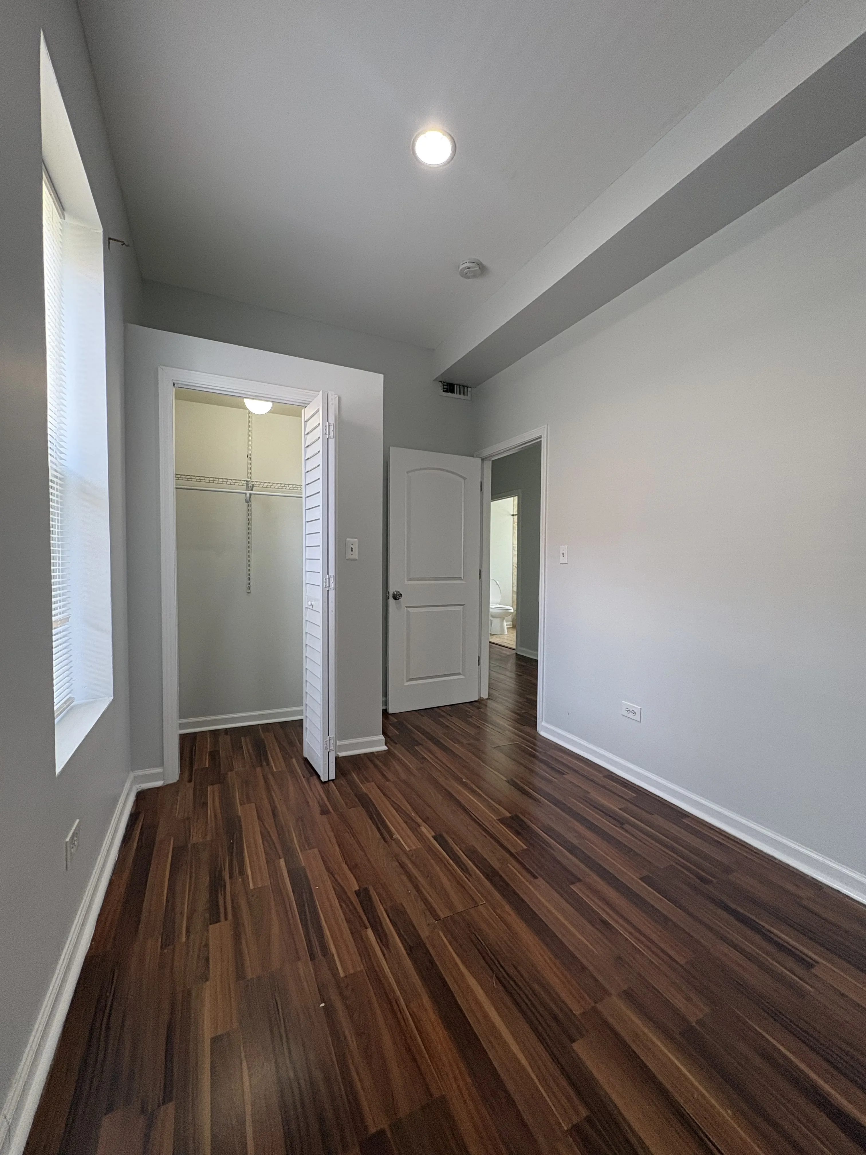 8513 S Sangamon St   60620 60620-Chicago-IL