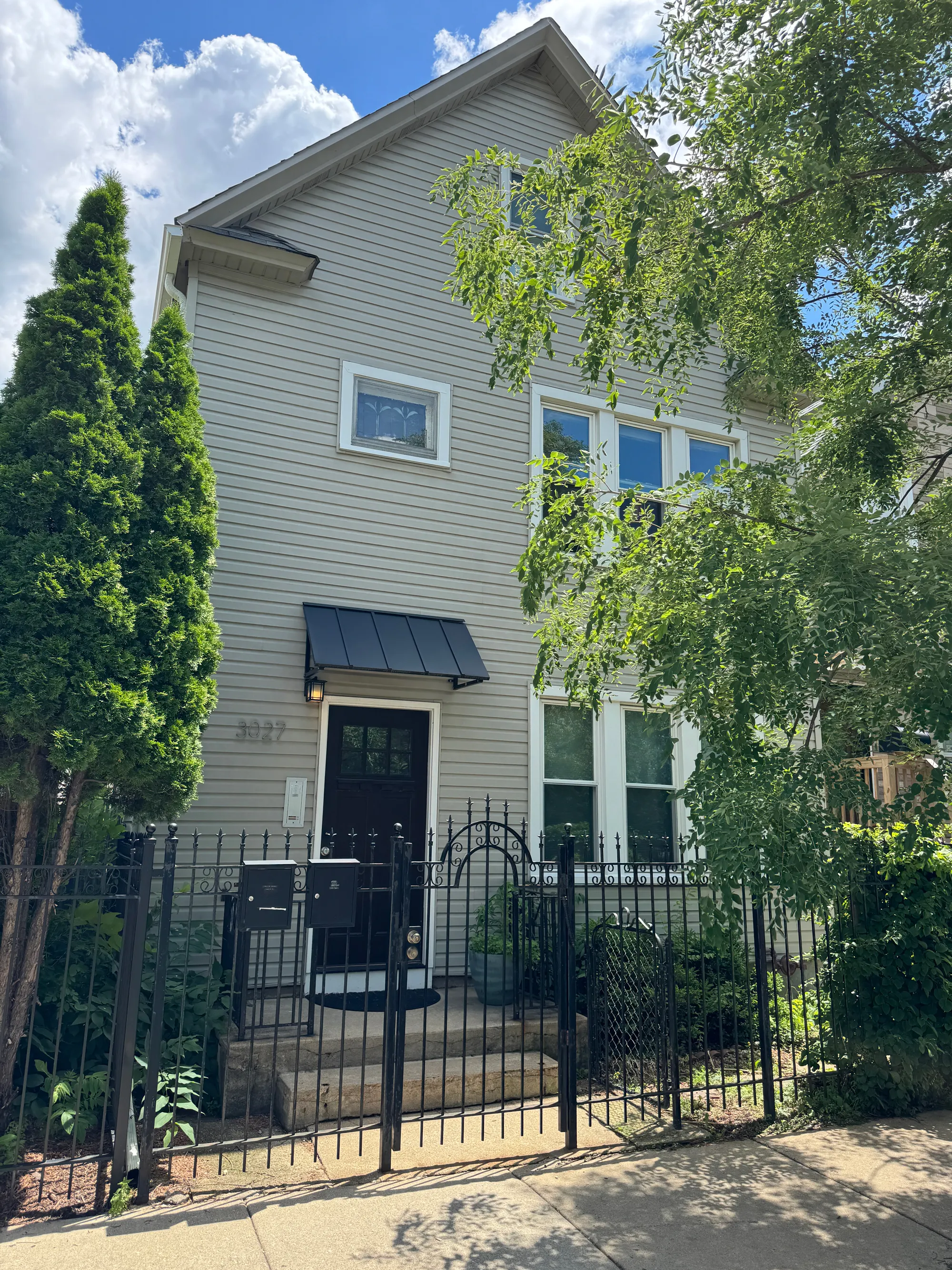 3027 N Central Park Ave   60618 60618-unit#2-Chicago-IL