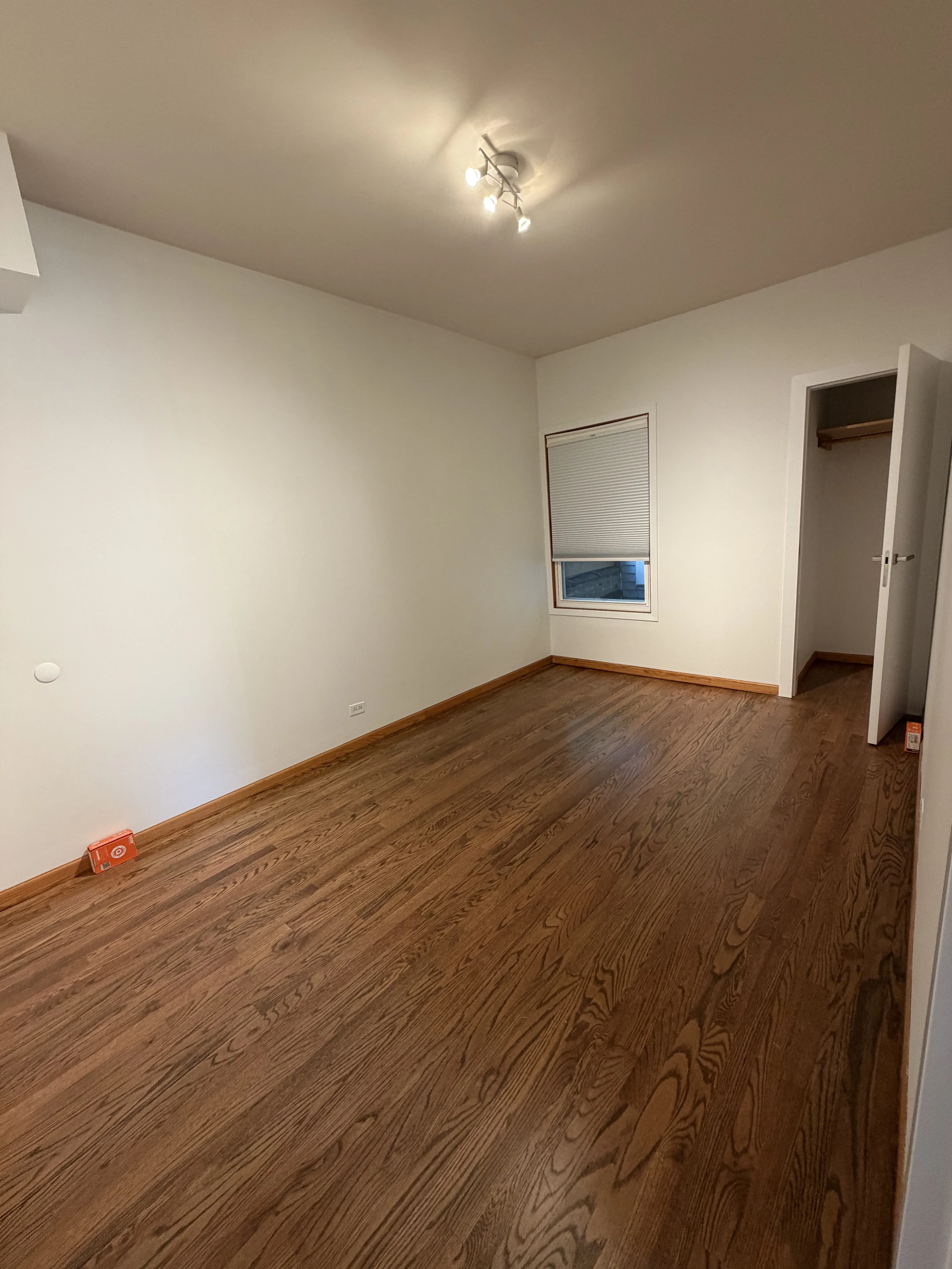 5615 W Irving Park Rd   60634 60634-unit#2R-Chicago-IL