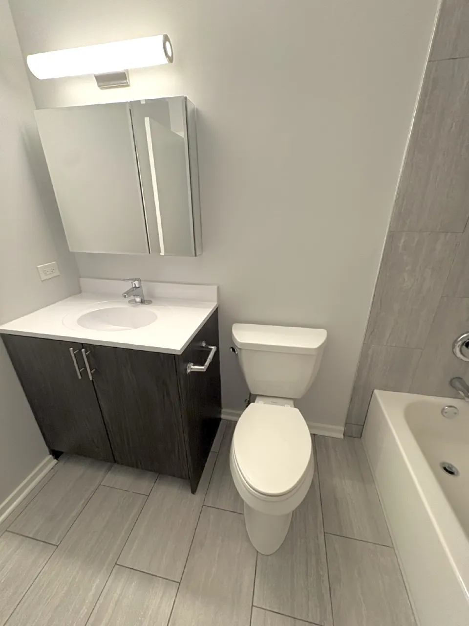 182 W Lake St   60601 60601-unit#701-Chicago-IL