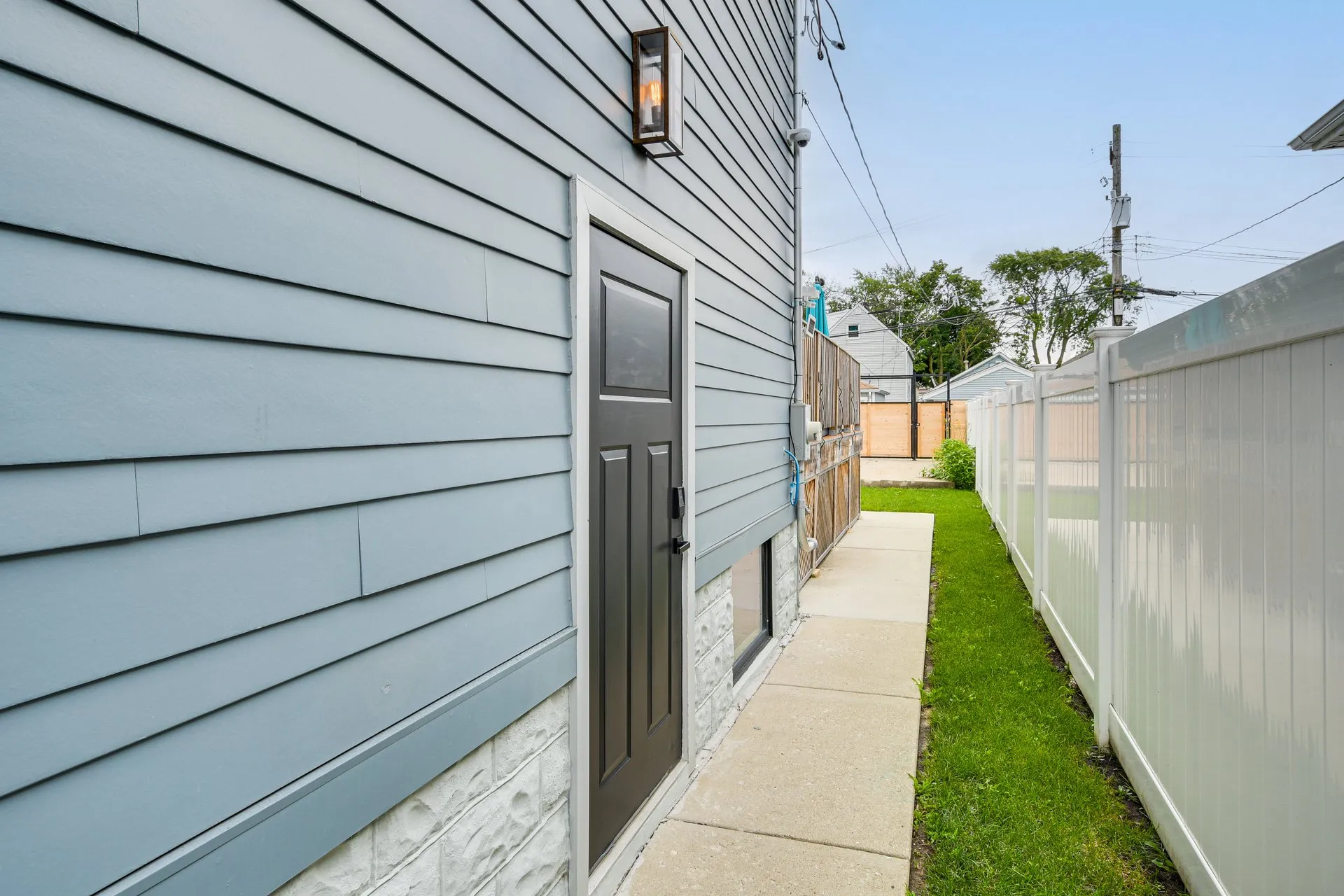 4727 N Kiona Ave 60630 60630-Chicago-IL