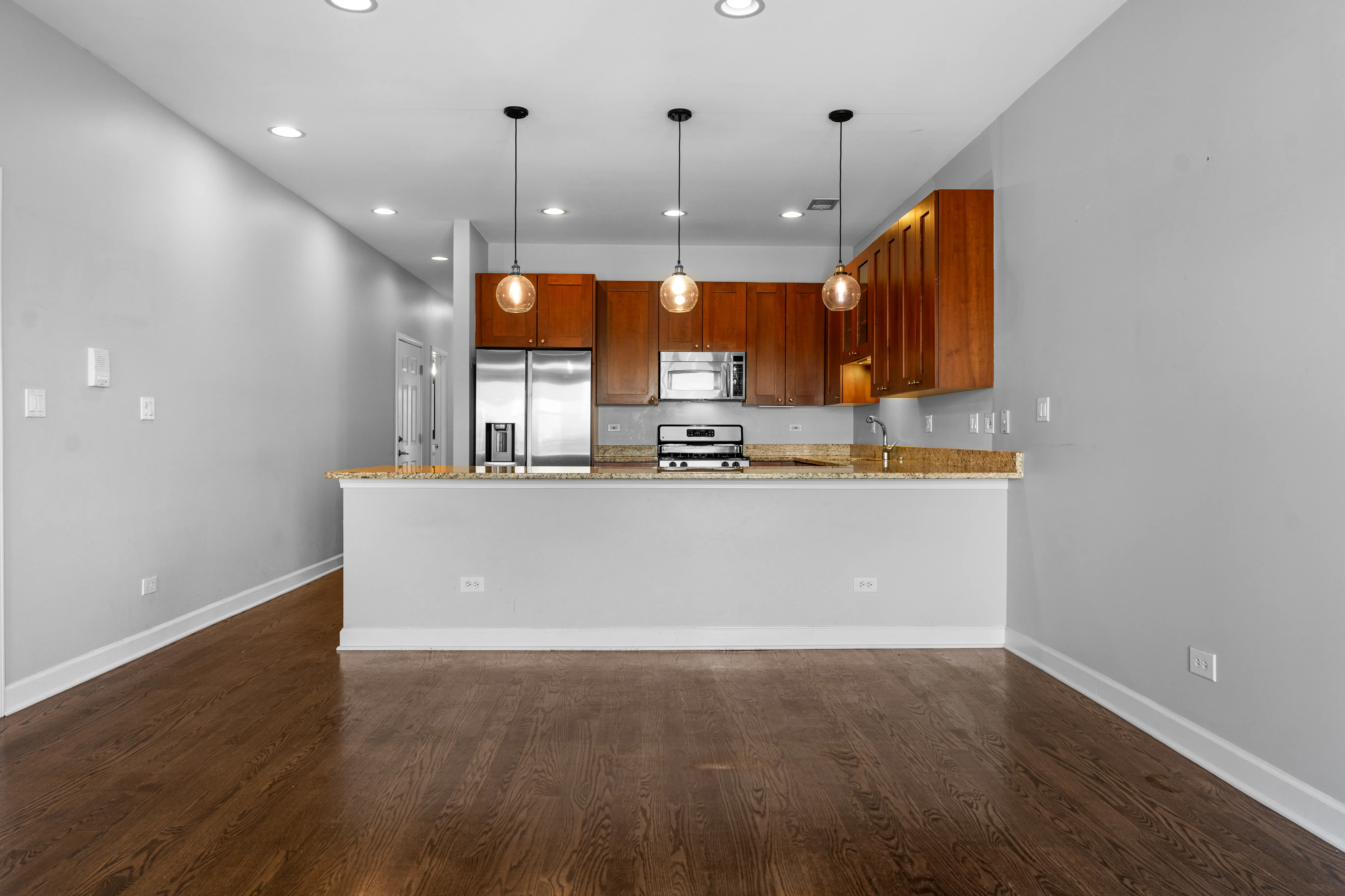 529 N Racine Ave   60642 60642-unit#3-Chicago-IL