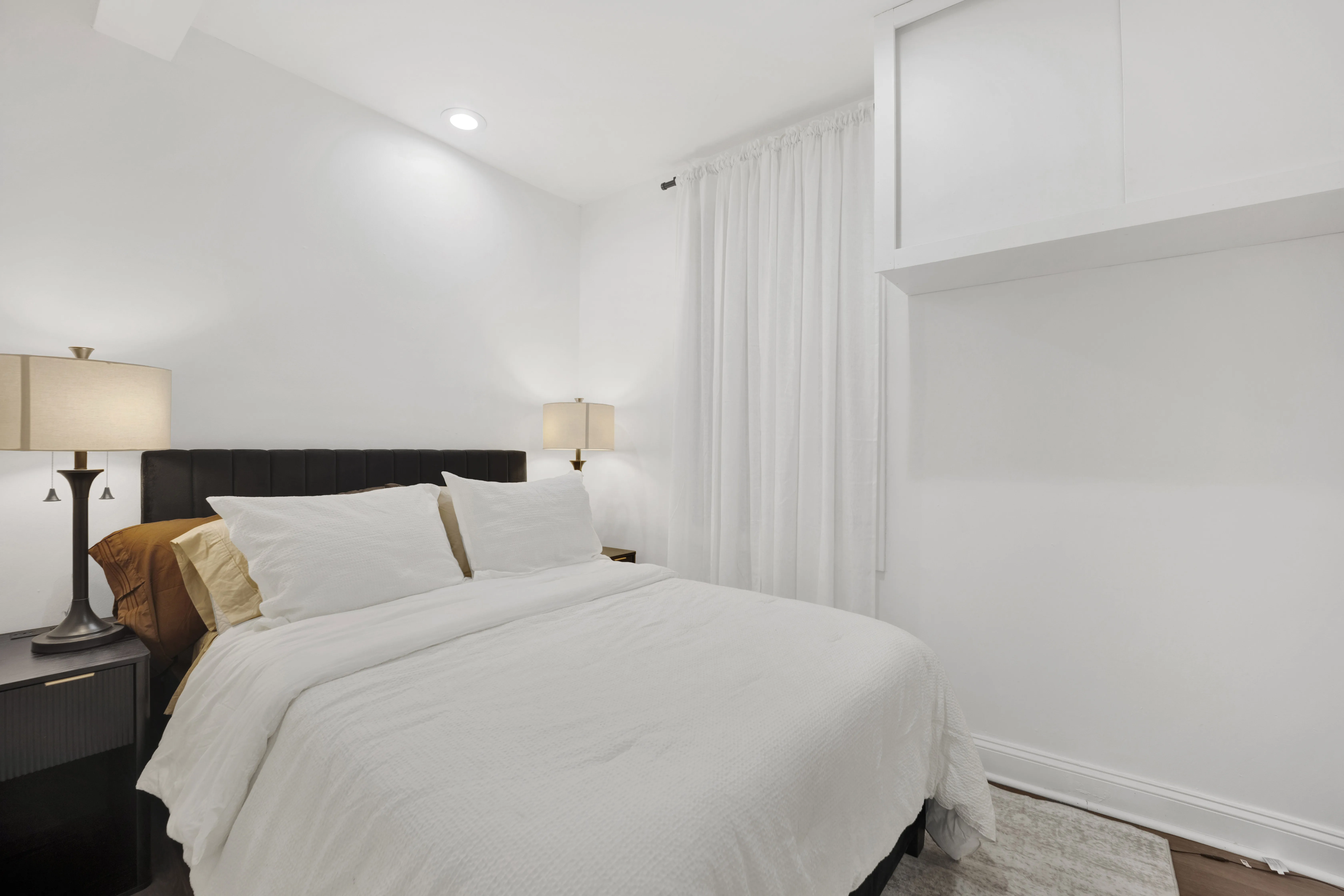 1851 W Dickens Ave   60614 60614-unit#1F-Chicago-IL