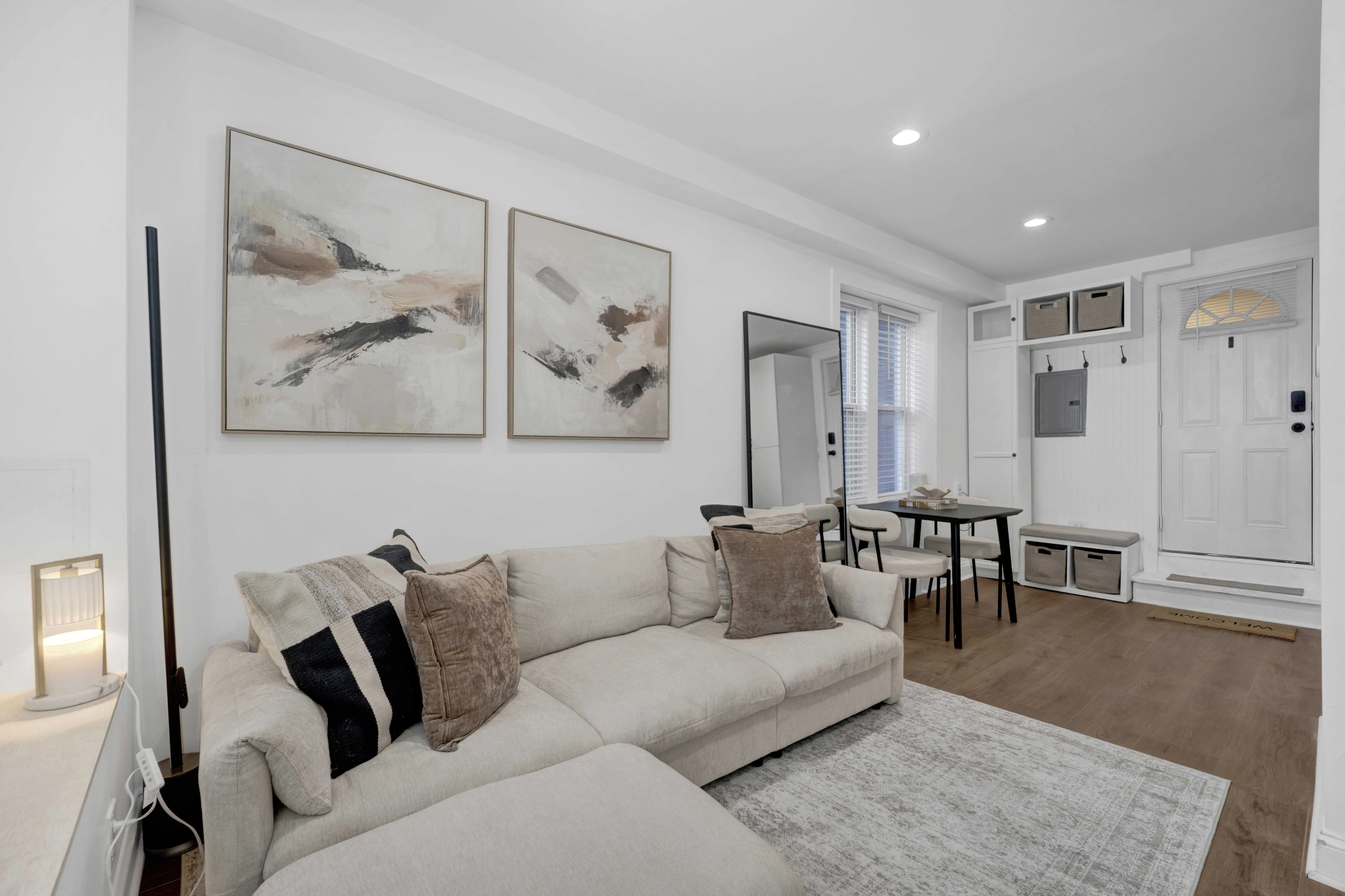 1851 W Dickens Ave   60614 60614-unit#1F-Chicago-IL