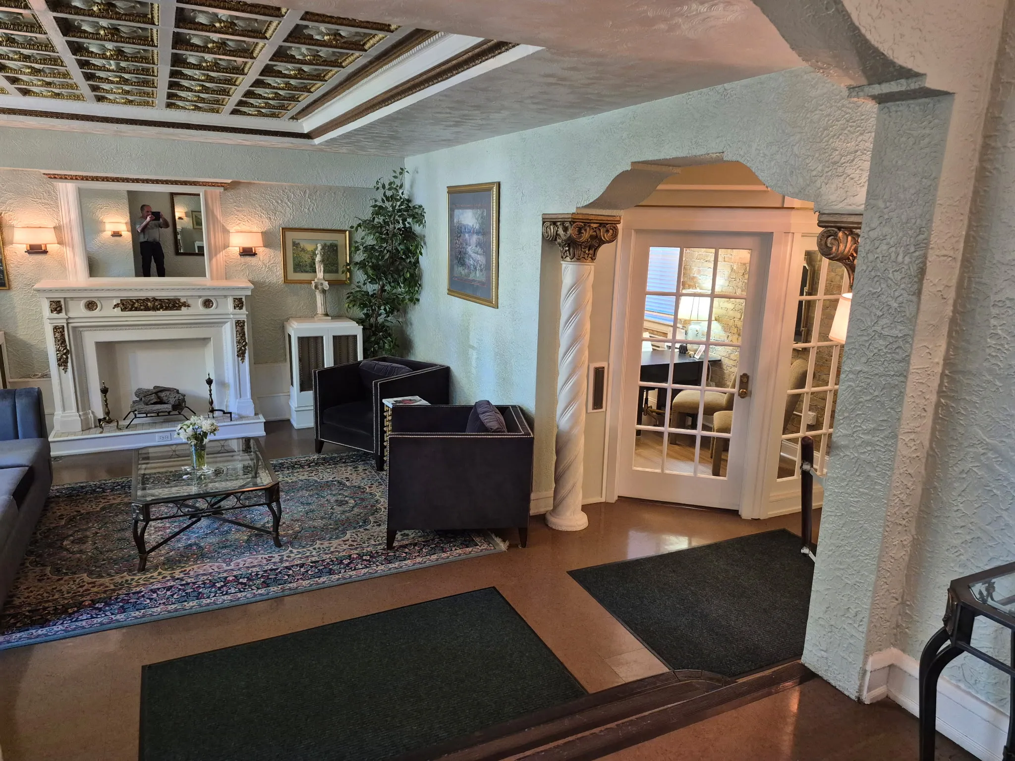 4531 N ASHLAND AVE 60640-ASHLAND SQUARE-unit#101-Chicago-IL