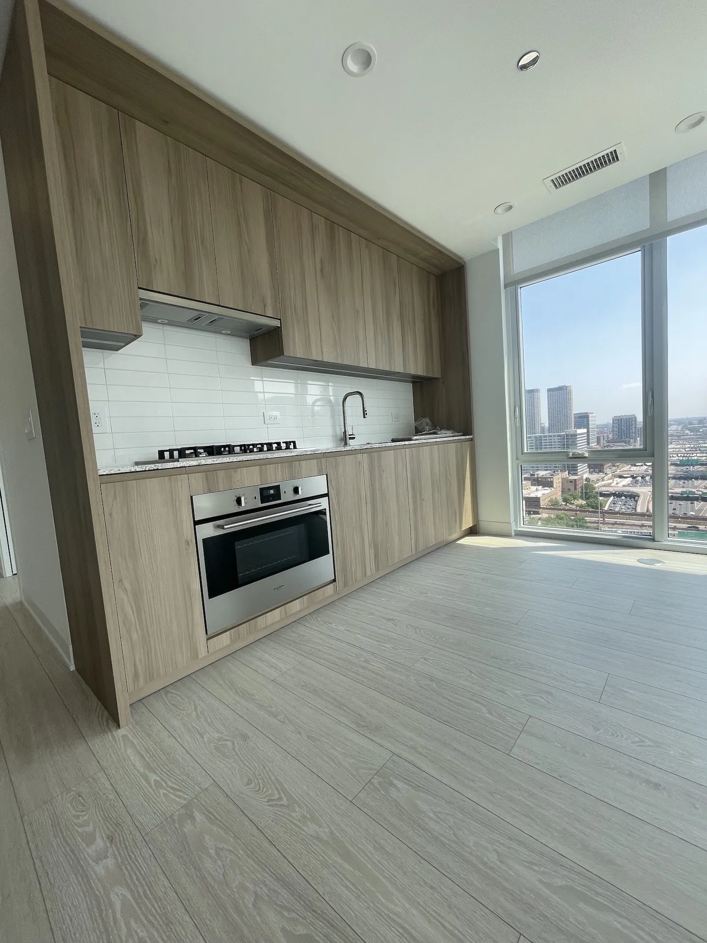 355 N Halsted St 60661 60661-unit#2103-Chicago-IL
