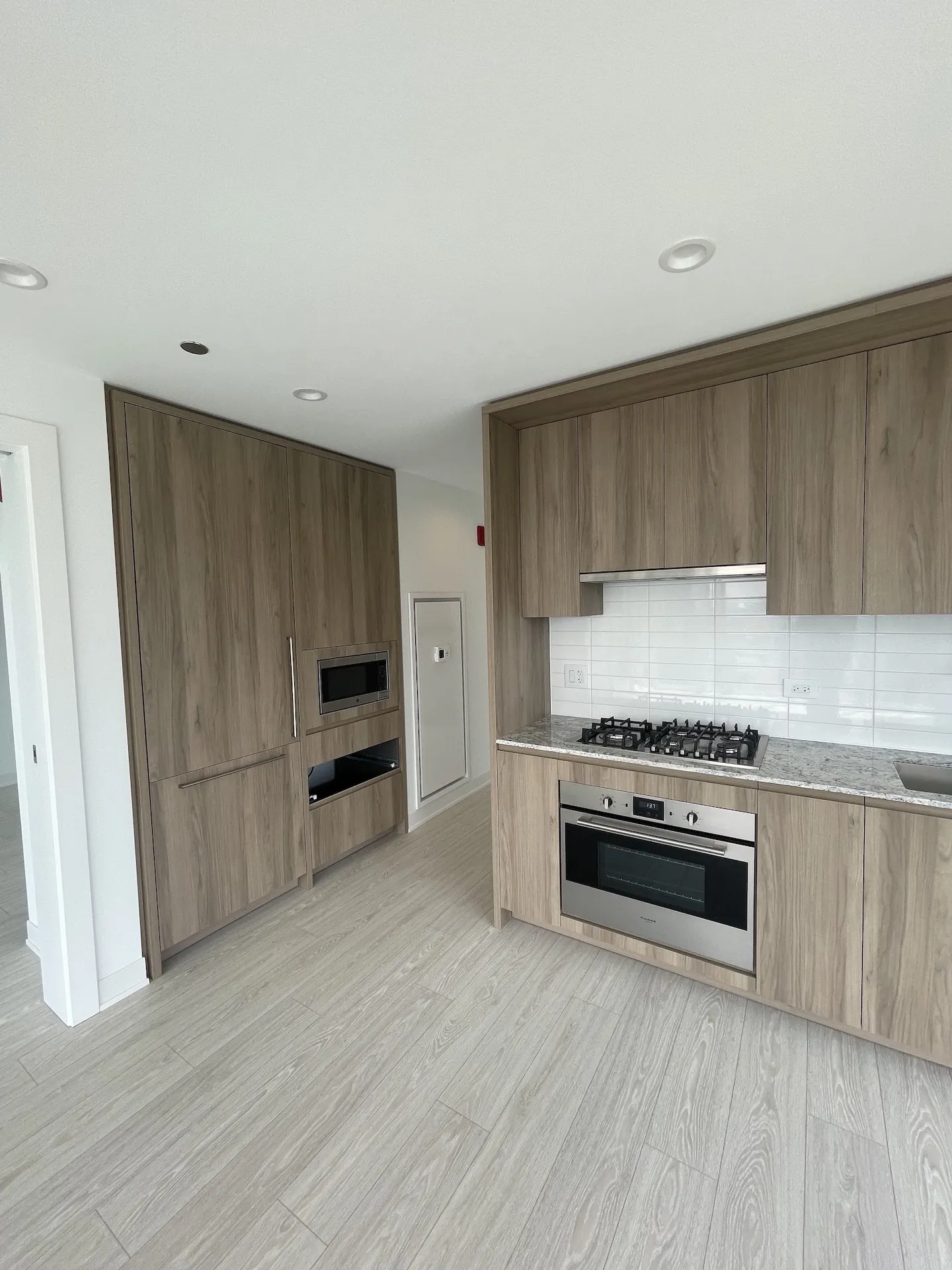 355 N Halsted St 60661 60661-unit#2103-Chicago-IL