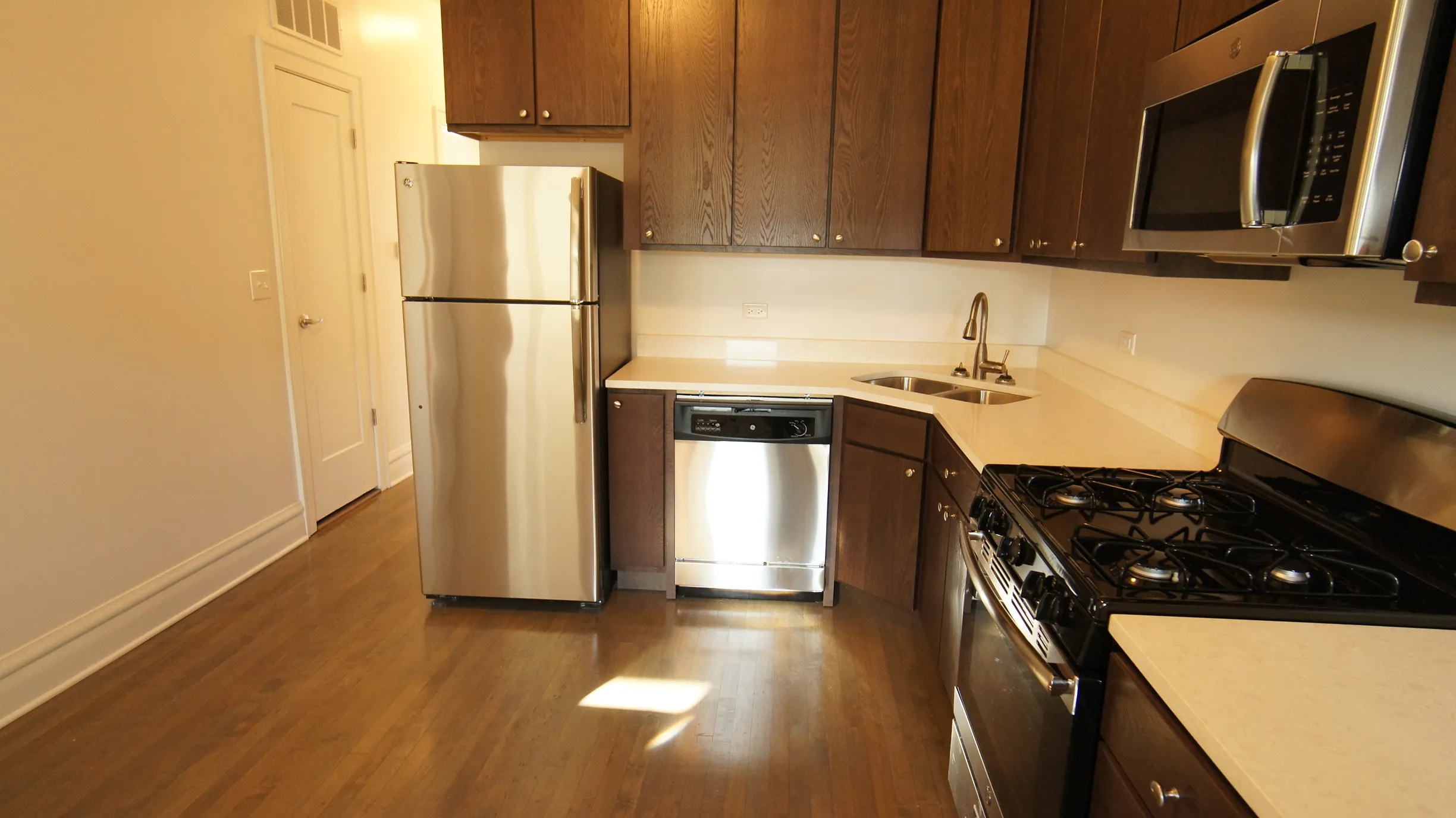 2894 N Milwaukee Ave 60618 60618-unit#2-Chicago-IL