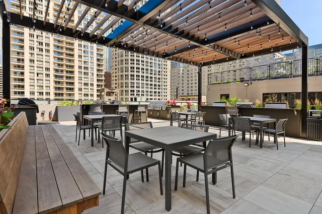 30 E Huron St   60611 60611-unit#3105-Chicago-IL