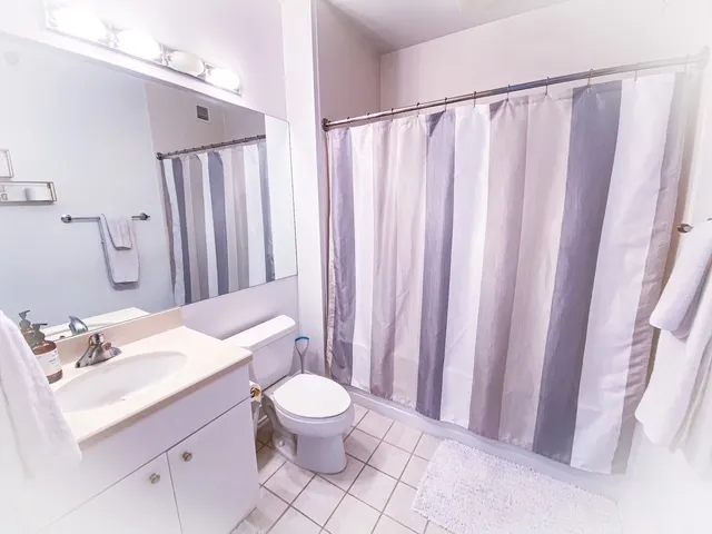 33 W Ontario St 60654 60654-unit#42G-Chicago-IL