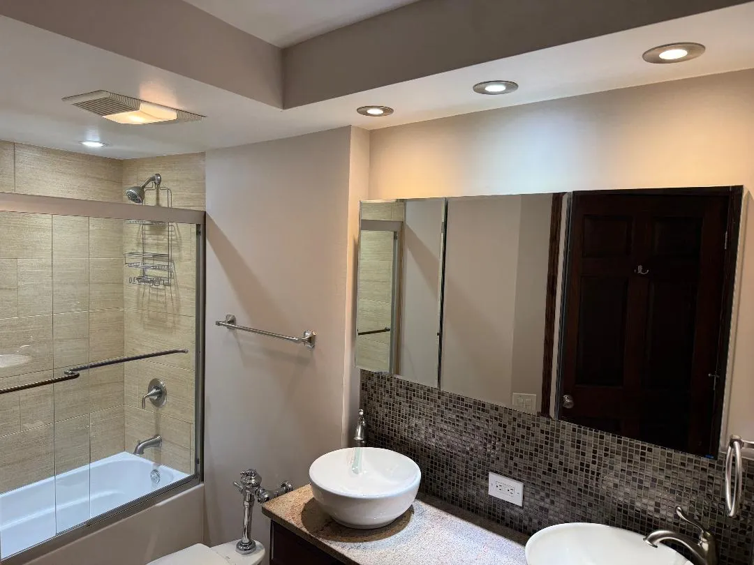 300 N State St   60654 60654-Marina Tower East -unit#3230-Chicago-IL