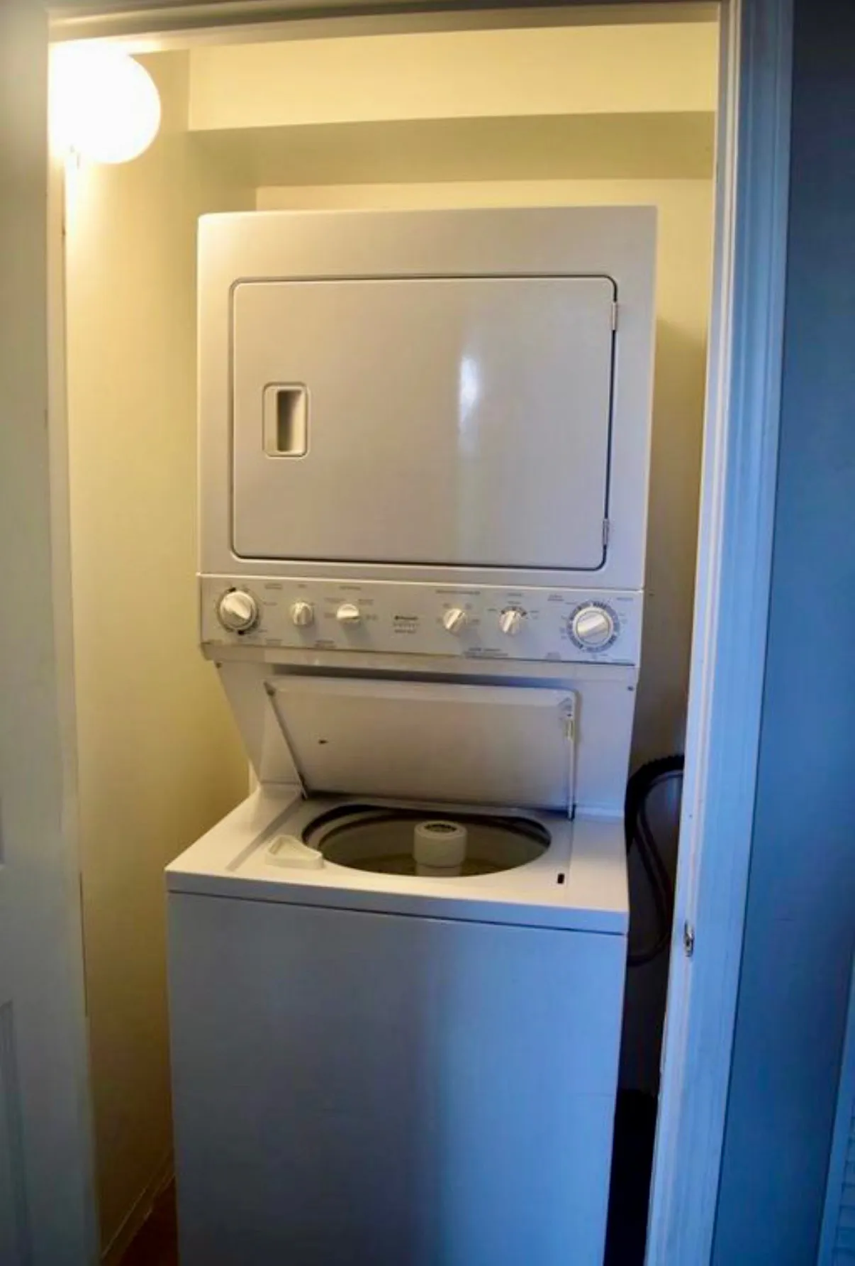 871 N MOZART ST 60622-unit#1-Chicago-IL
