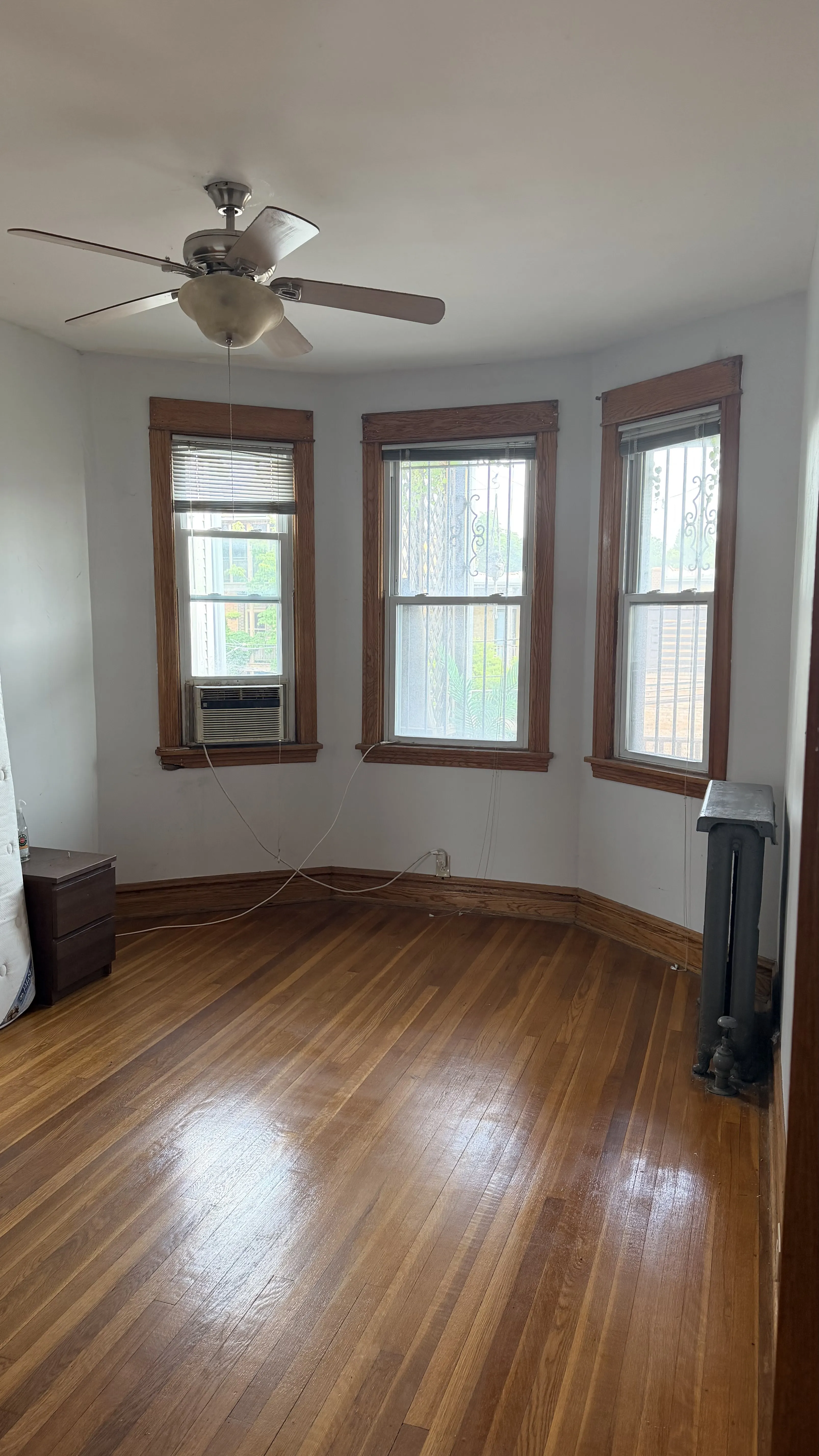 1213 W Addison St   60613 60613-unit#2-Chicago-IL
