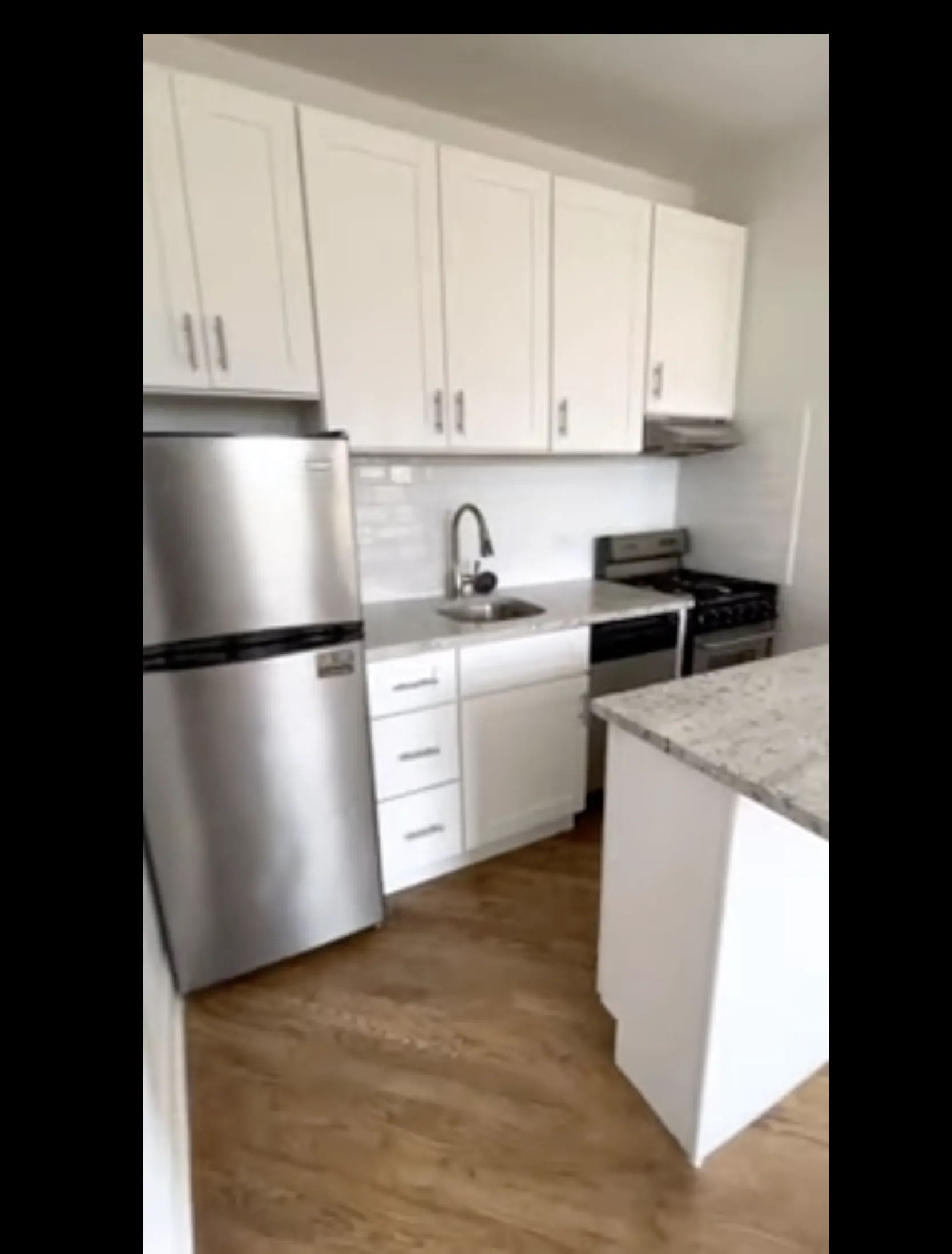 1936 N Clark St   60614 60614-Park View Apartments-Chicago-IL