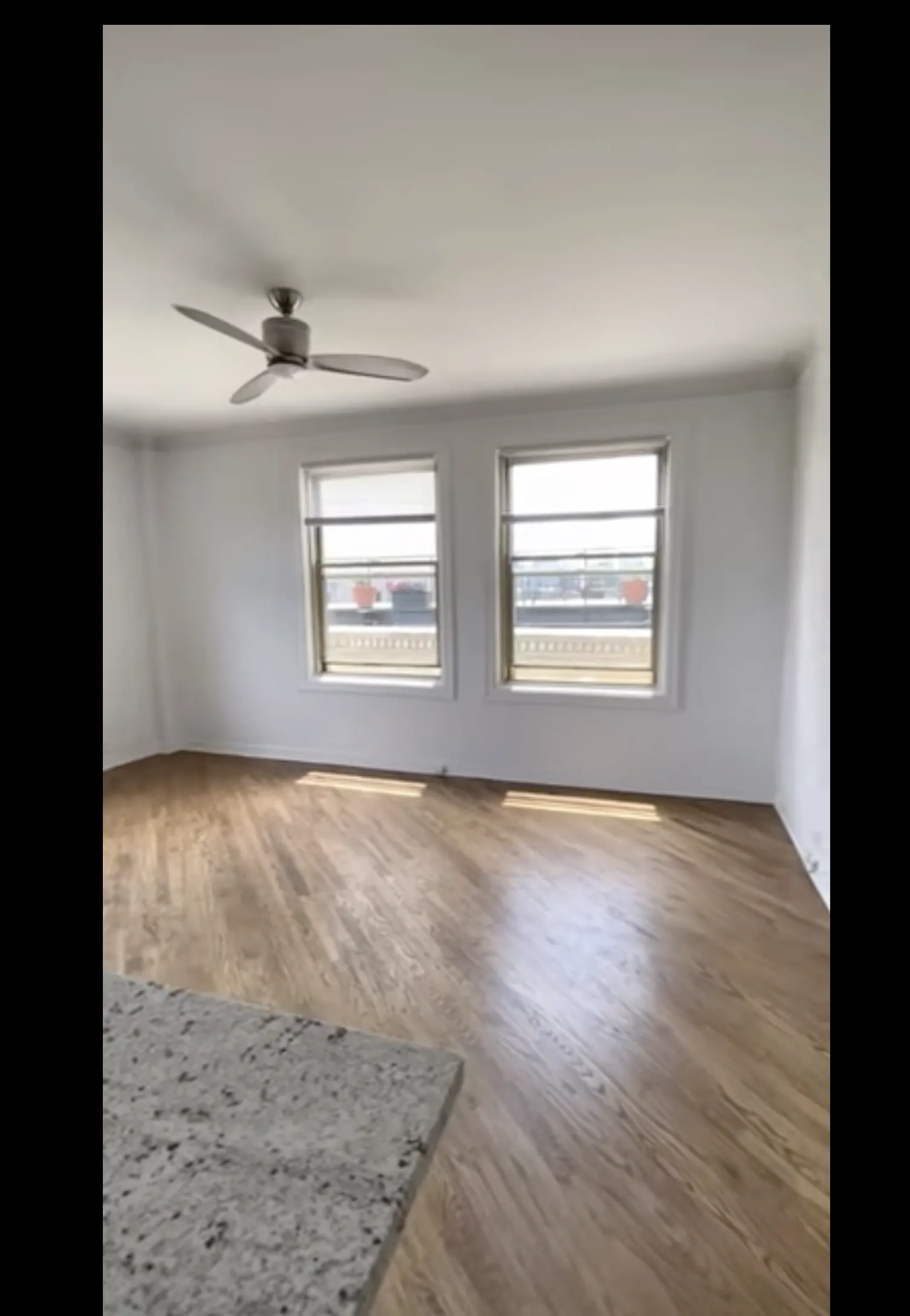 1936 N Clark St   60614 60614-Park View Apartments-Chicago-IL