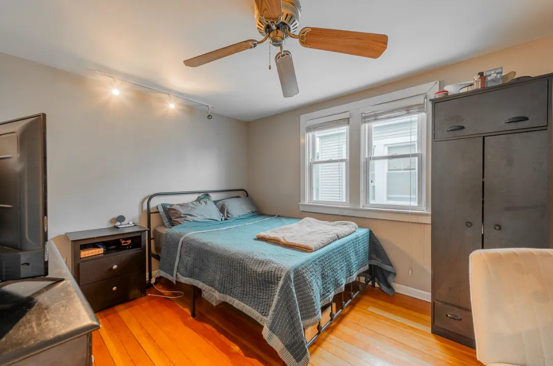 5055 W Argyle St   60630 60630-unit#3-Chicago-IL