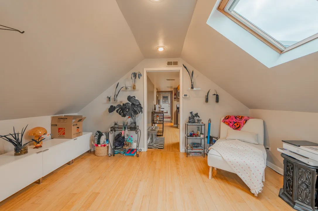 5055 W Argyle St   60630 60630-unit#3-Chicago-IL