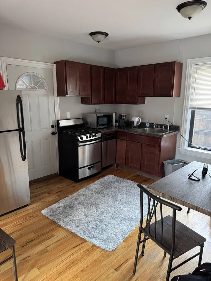 951 W Cornelia Ave 60657 60657-unit#1D-Chicago-IL
