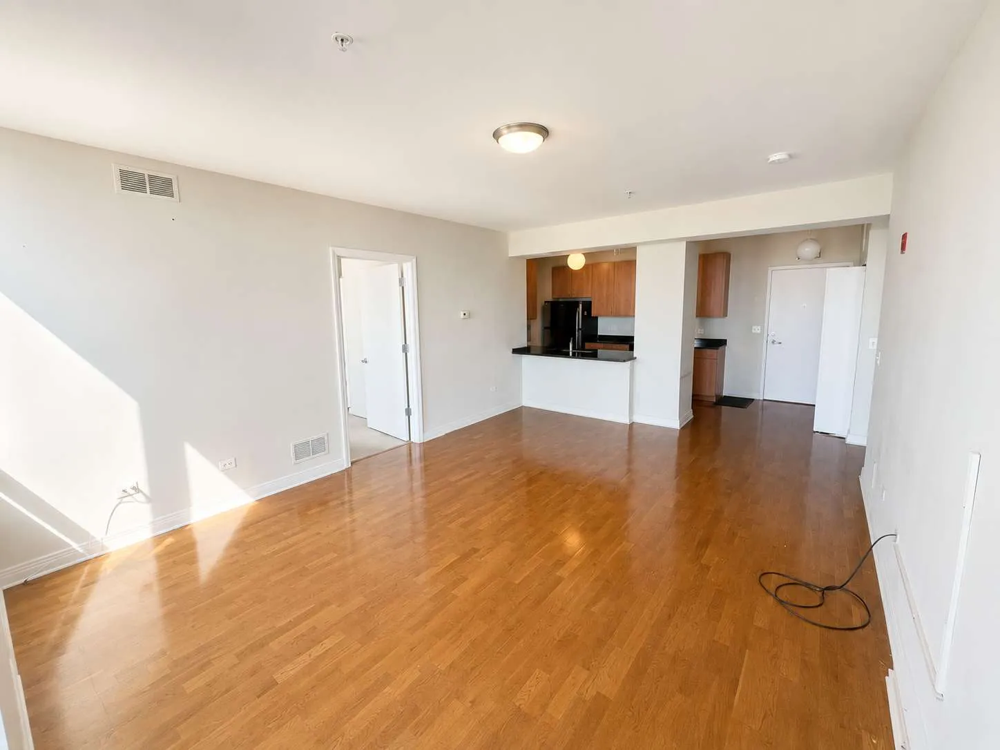 565 W Quincy St 60661 60661-unit#1411-Chicago-IL